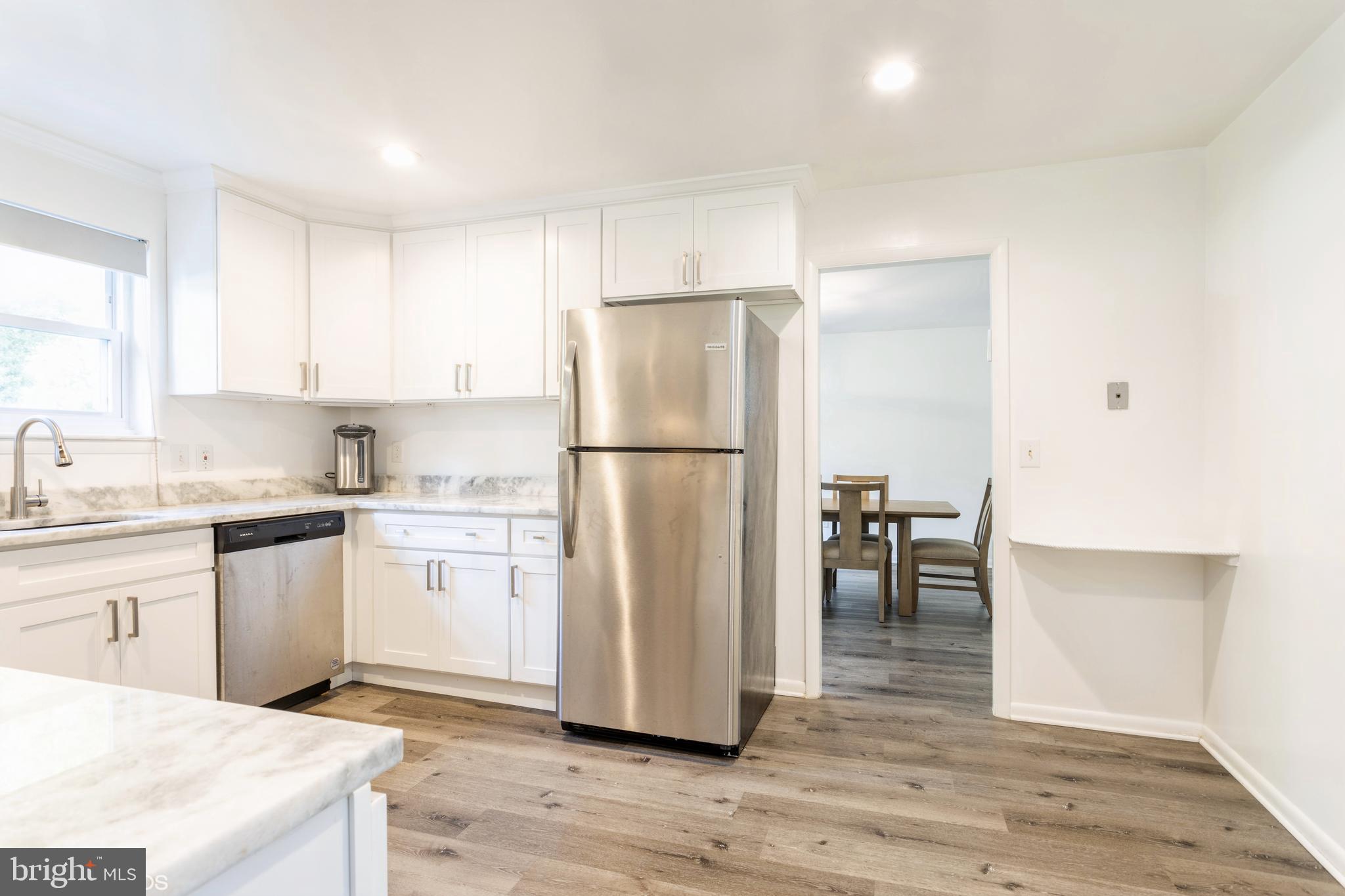 REGENCY CONDOS - Residential