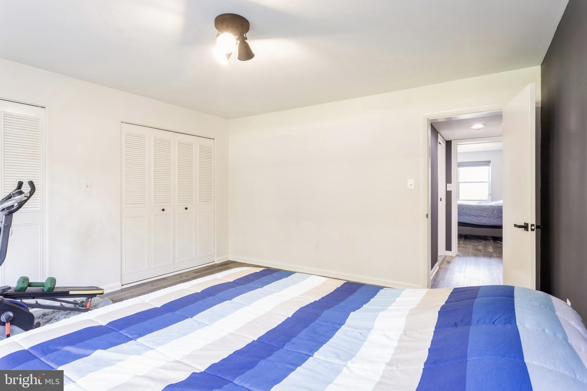 REGENCY CONDOS - Residential