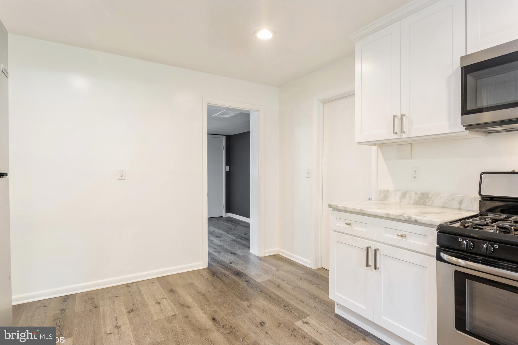 REGENCY CONDOS - Residential