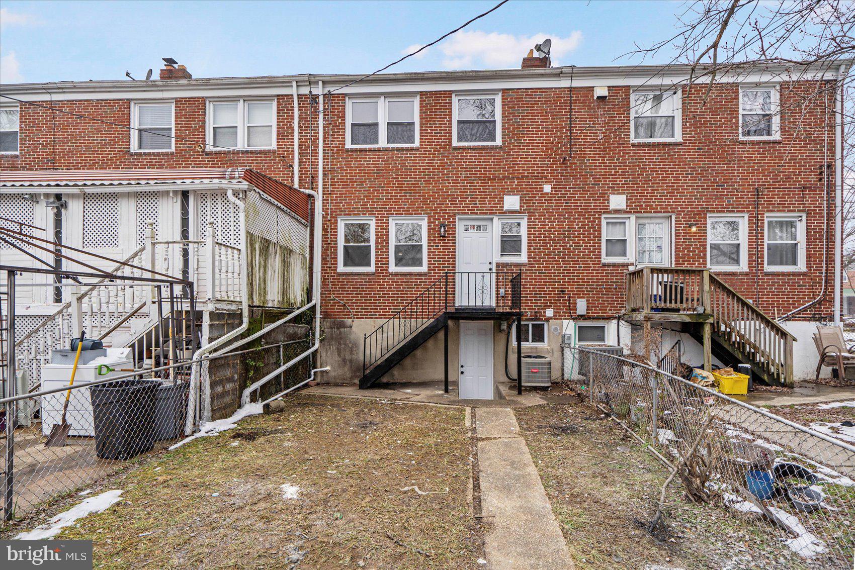 GLEN OAKS - Residential