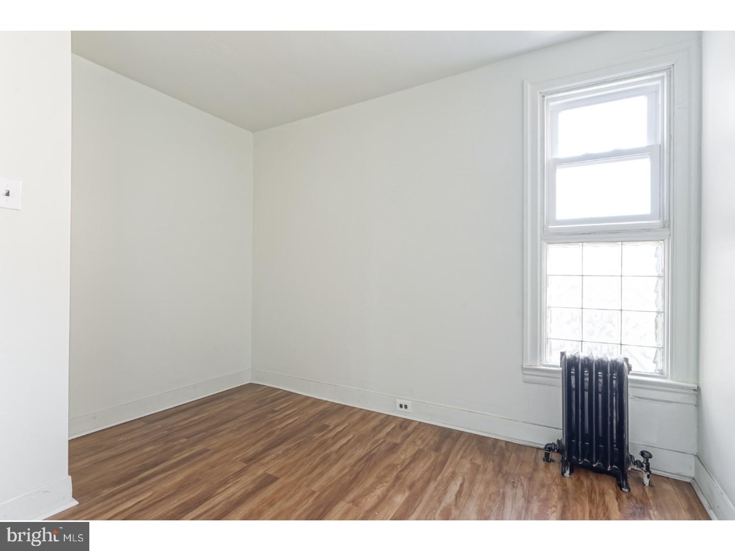 OXFORD CIRCLE - Residential