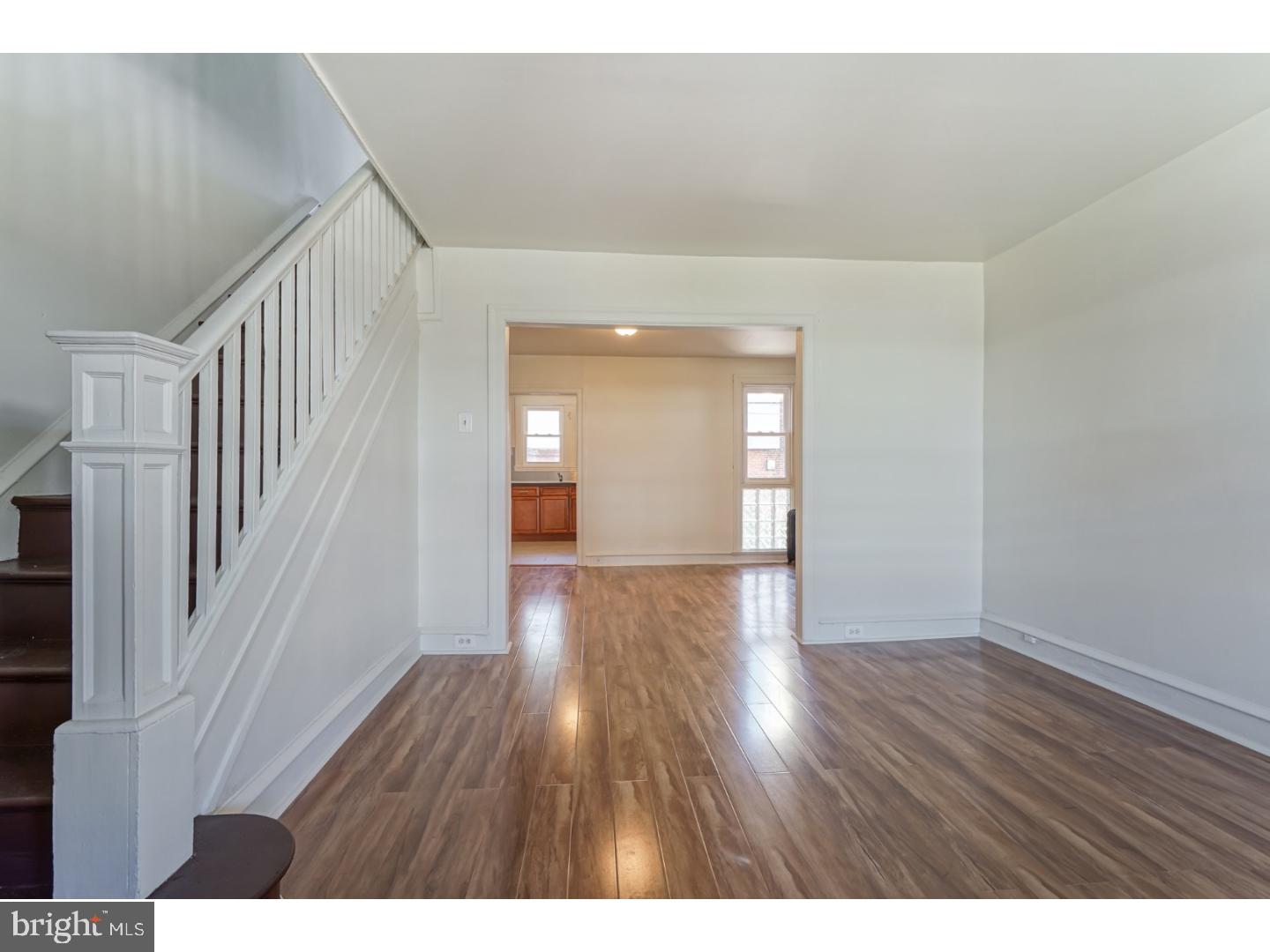 OXFORD CIRCLE - Residential