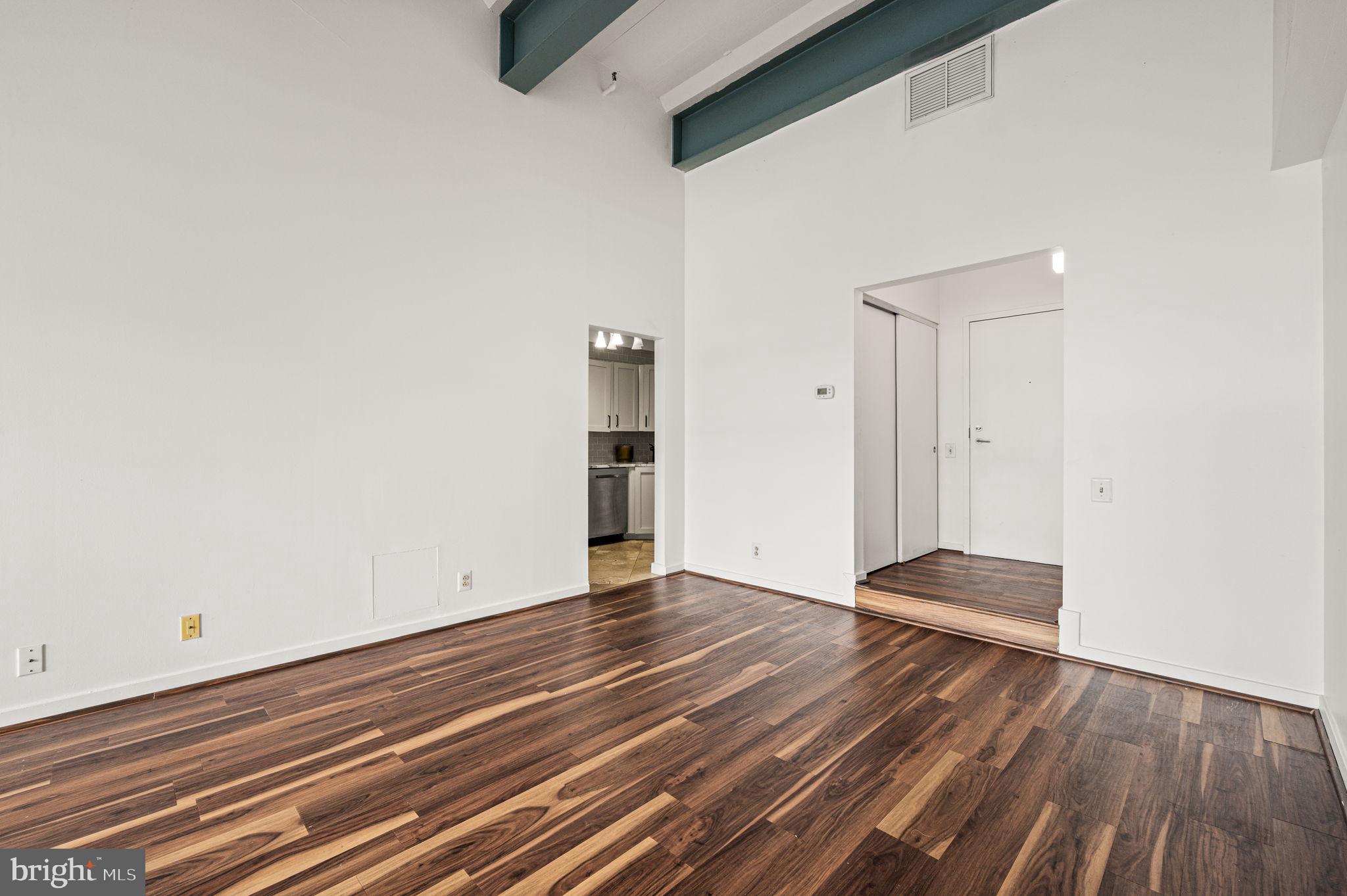 PENN'S LANDING - Residential