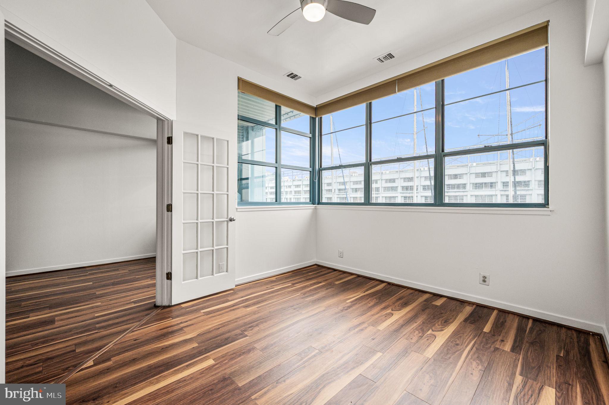 PENN'S LANDING - Residential