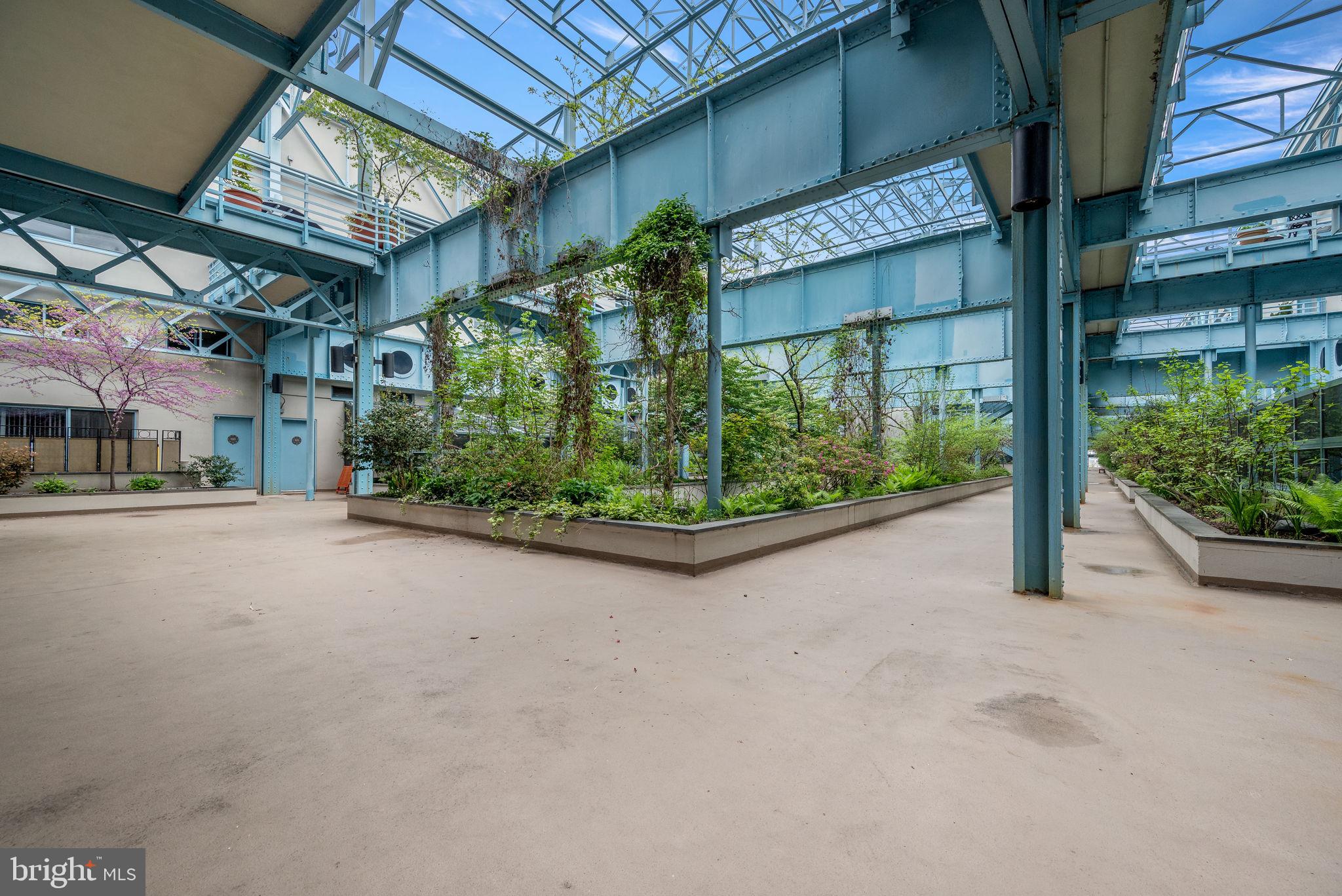 PENN'S LANDING - Residential