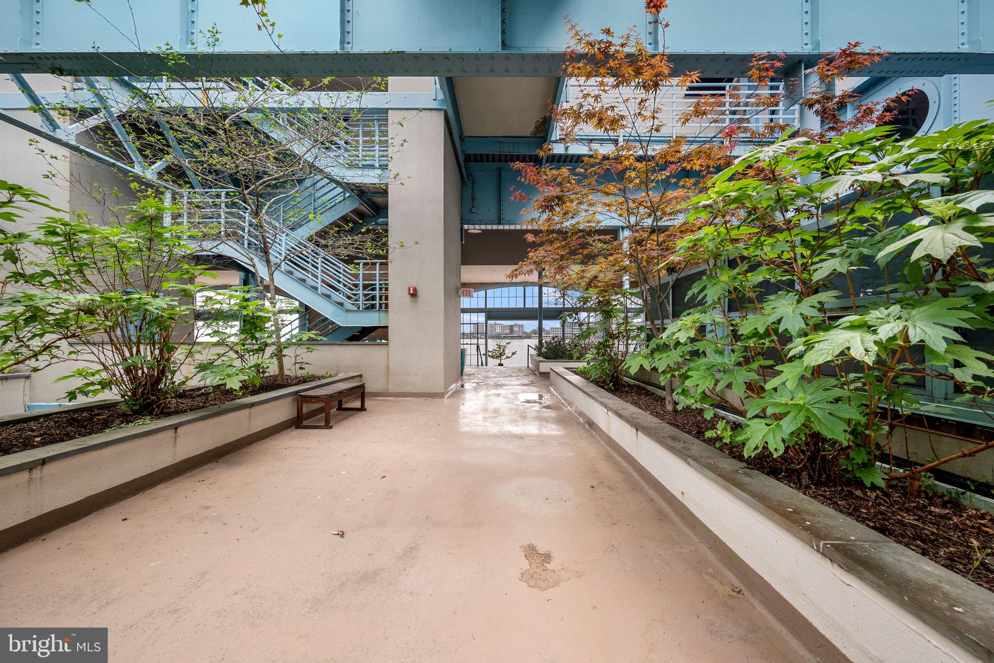 PENN'S LANDING - Residential