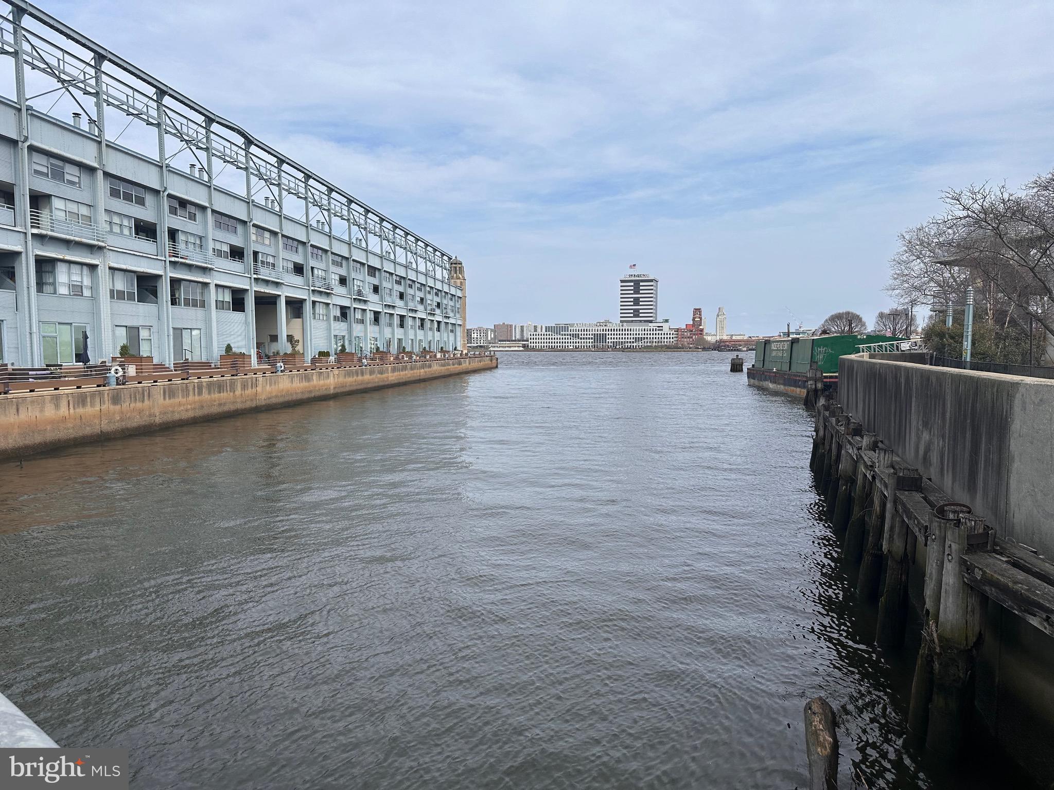 3 COLUMBUS BOULEVARD PL269