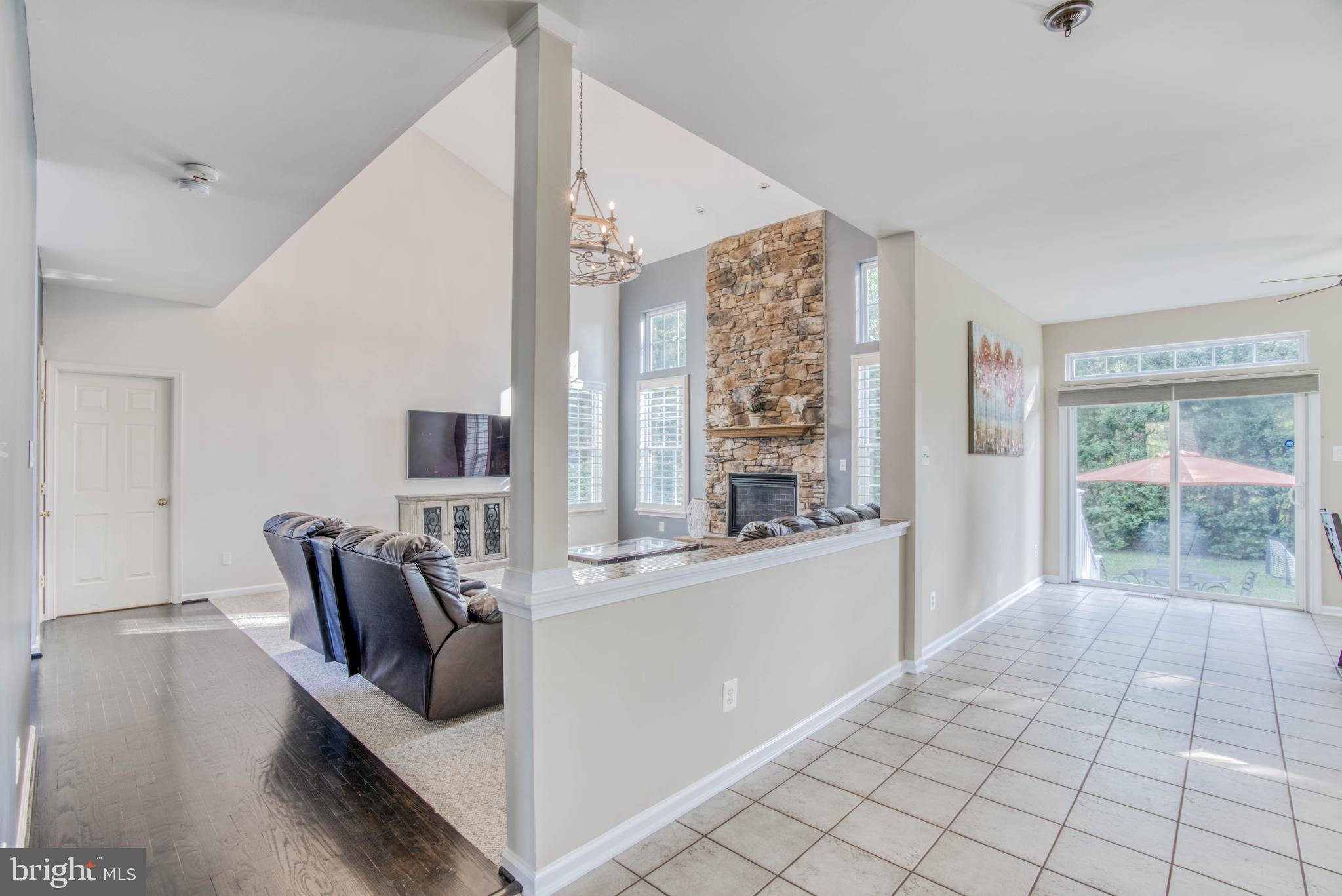 STONE RIDGE - Residential