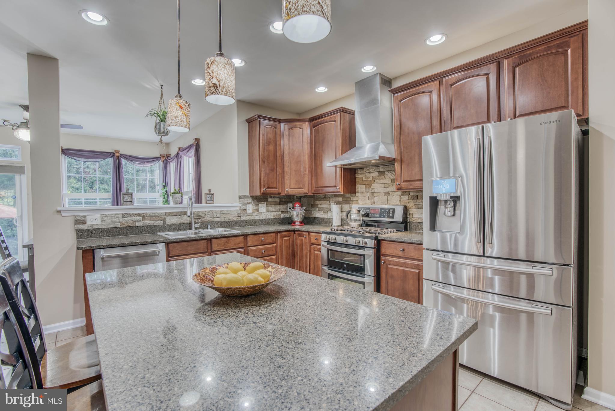 STONE RIDGE - Residential