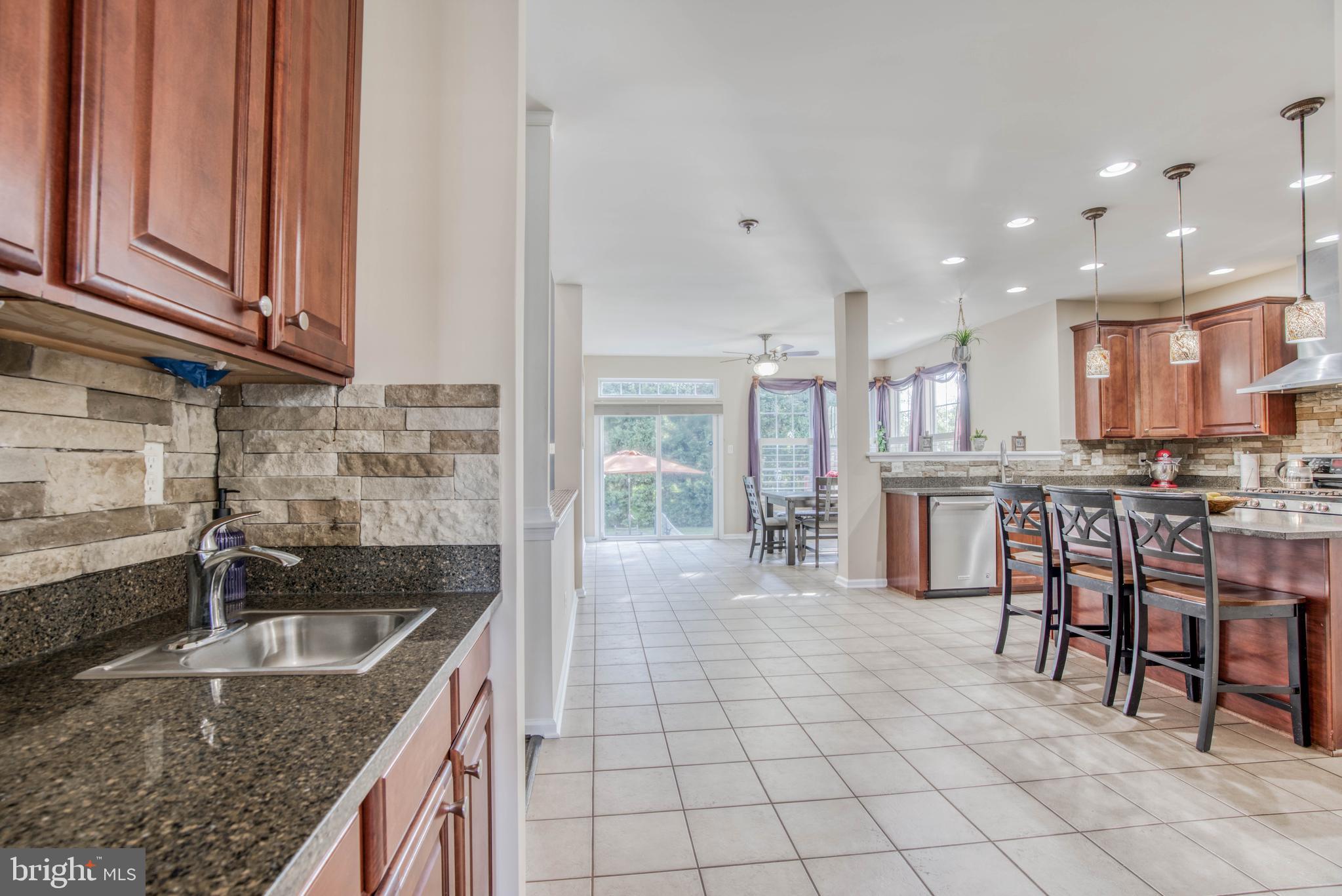 STONE RIDGE - Residential