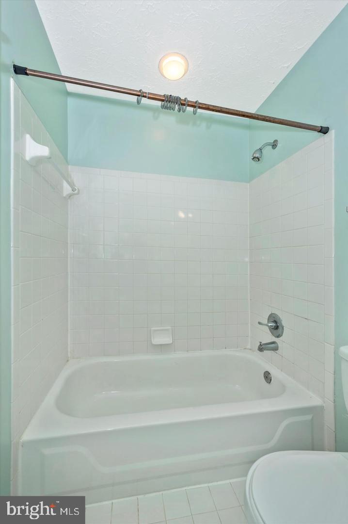 MONTGOMERY MEADOWS - Residential