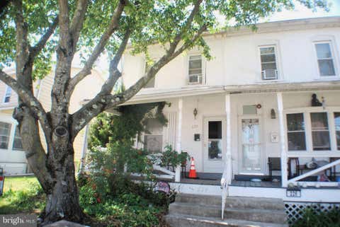 Townhouse For Sale - 224 W 5th Street<br/> Montgomery County, LANSDALE, PA 19446