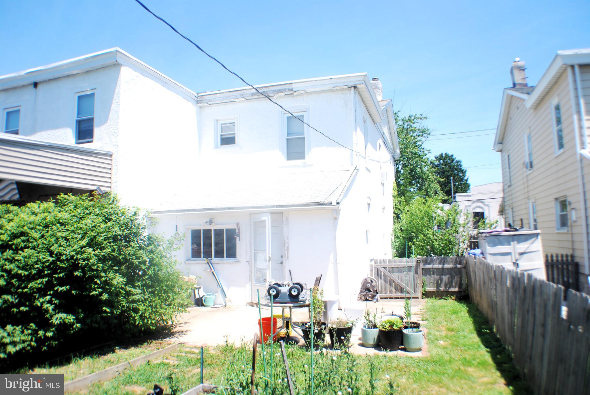 224 W 5TH STREET