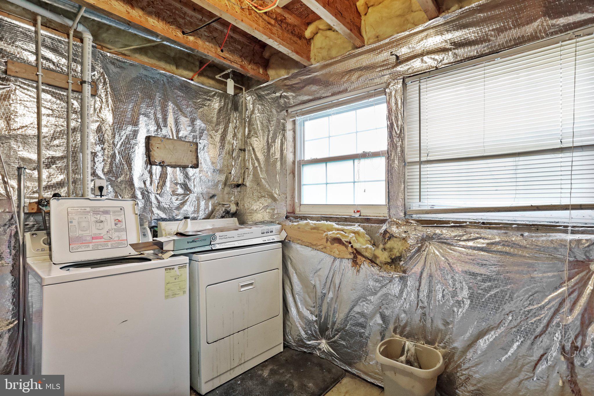 COUNTY GREEN - Residential