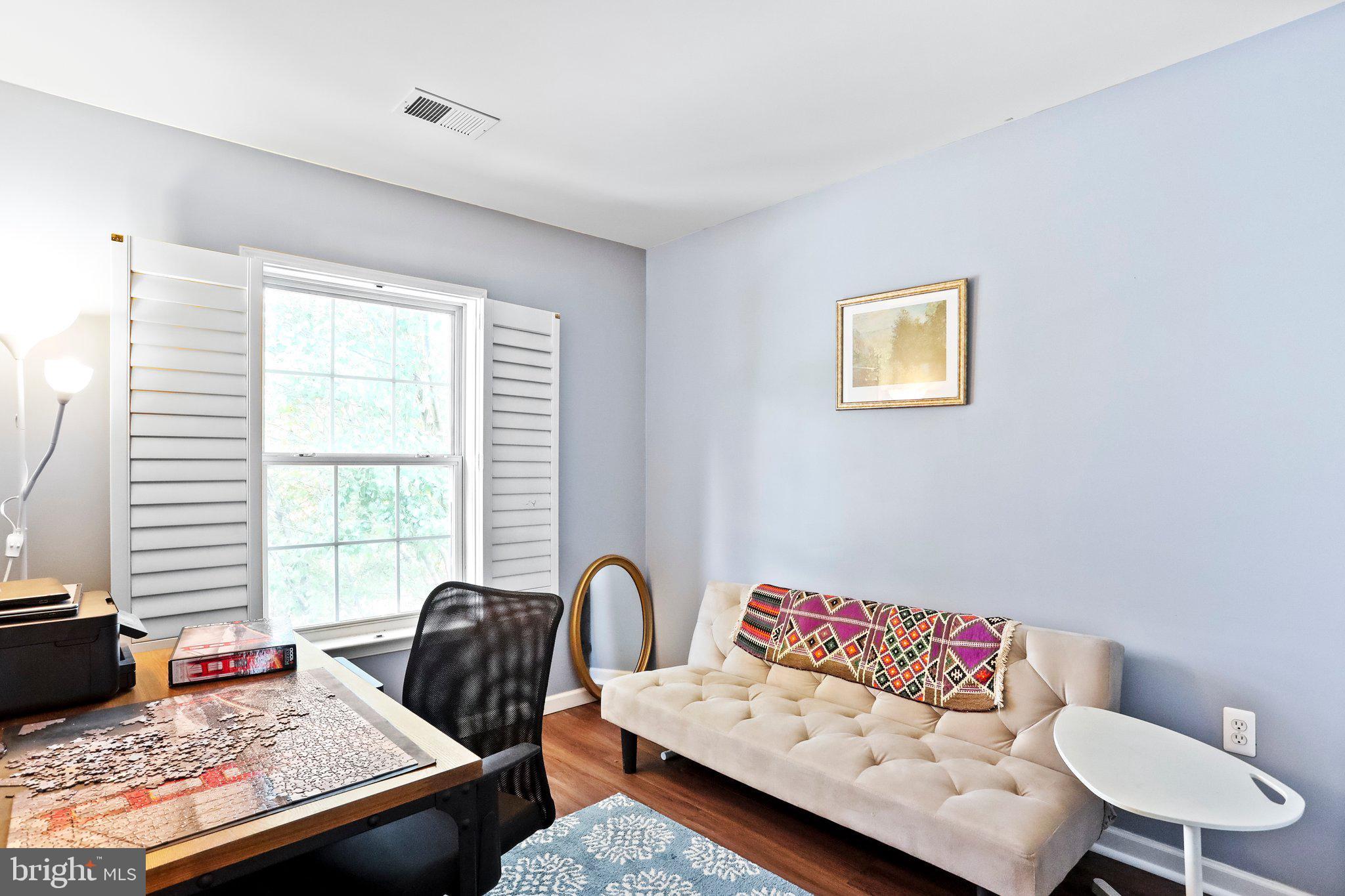 COUNTY GREEN - Residential