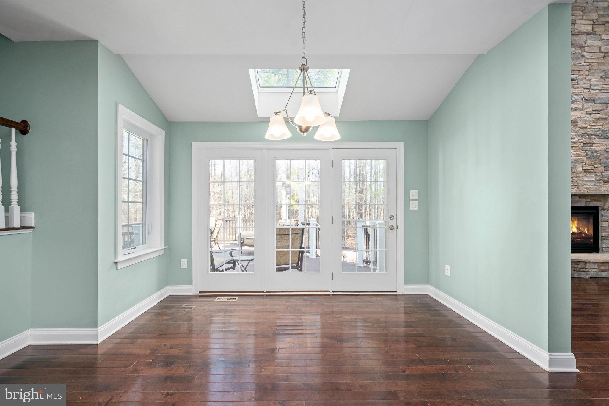 FAWN LAKE - Residential