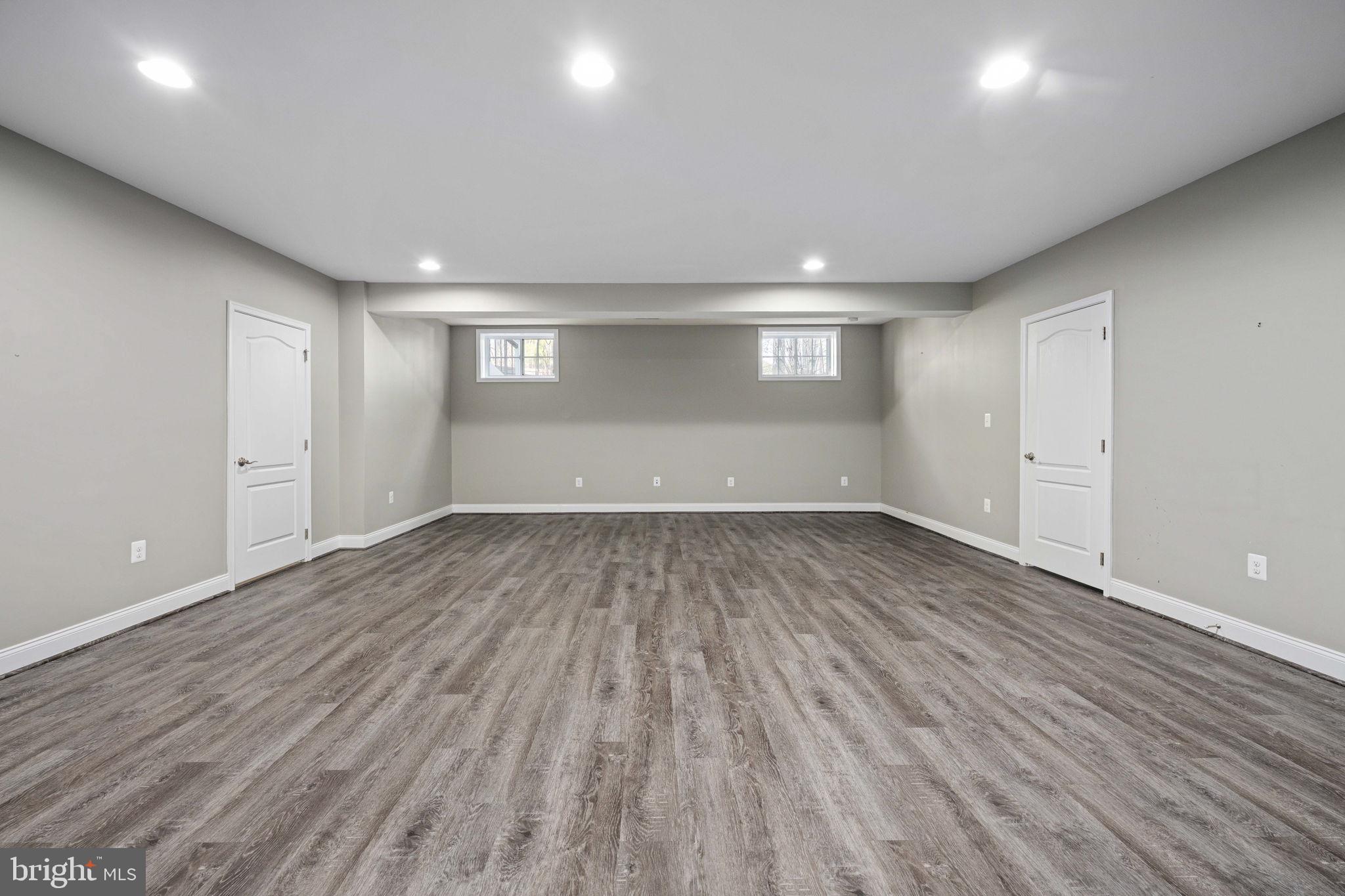 FAWN LAKE - Residential