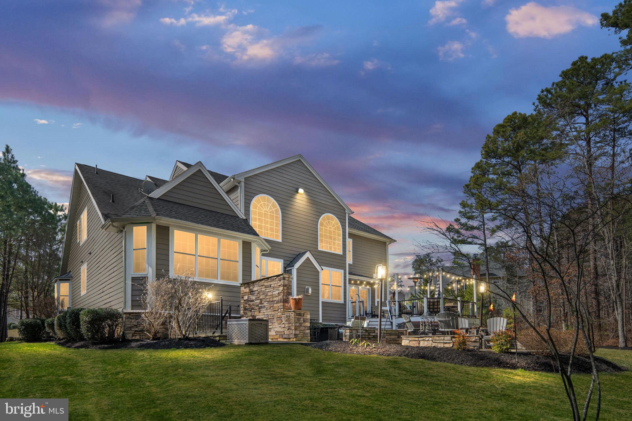 11611 PINE HOLLOW LANE