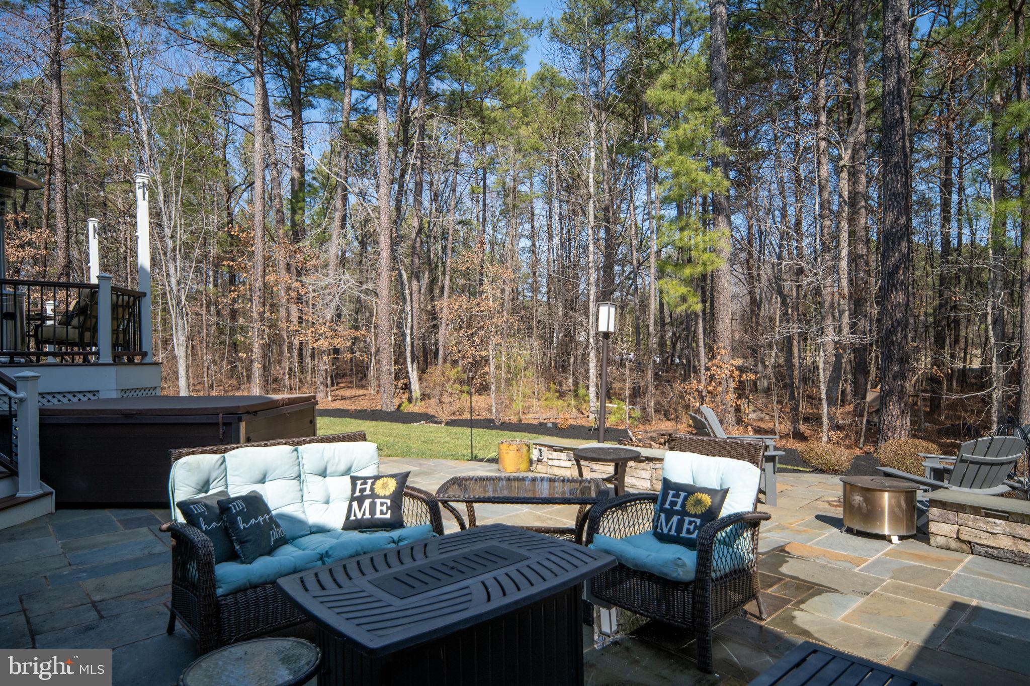 FAWN LAKE - Residential