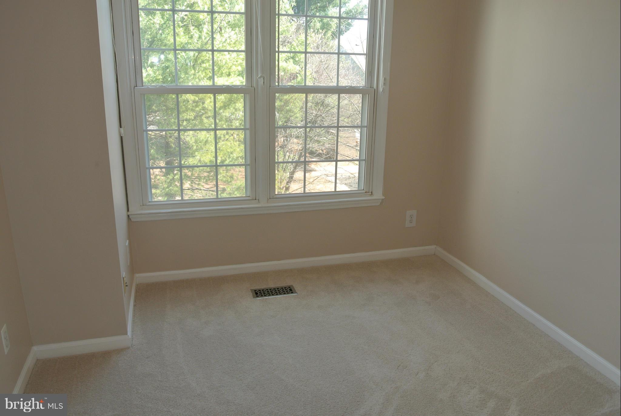 SUNSET RIDGE - Residential