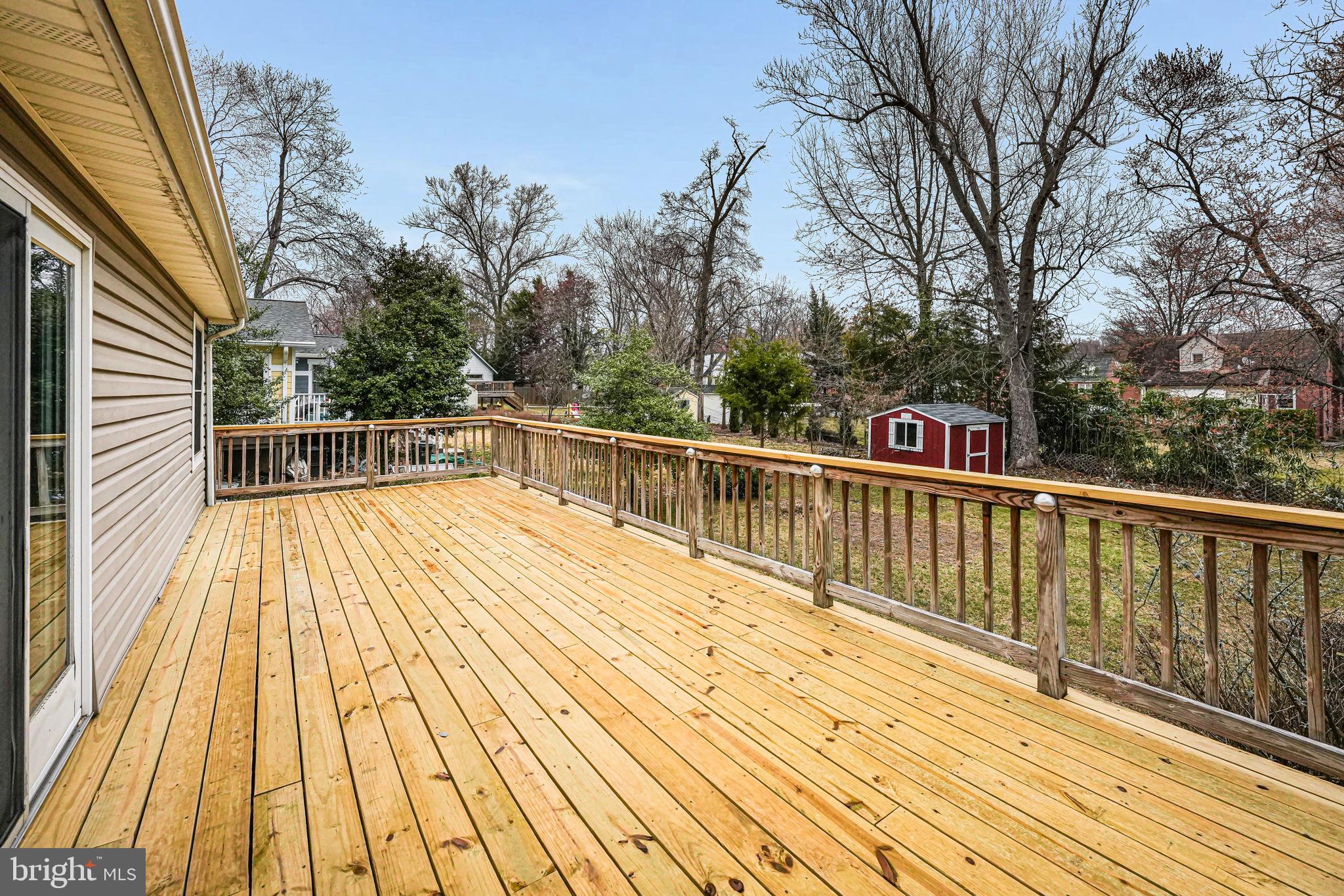 2957 STRATHMEADE STREET