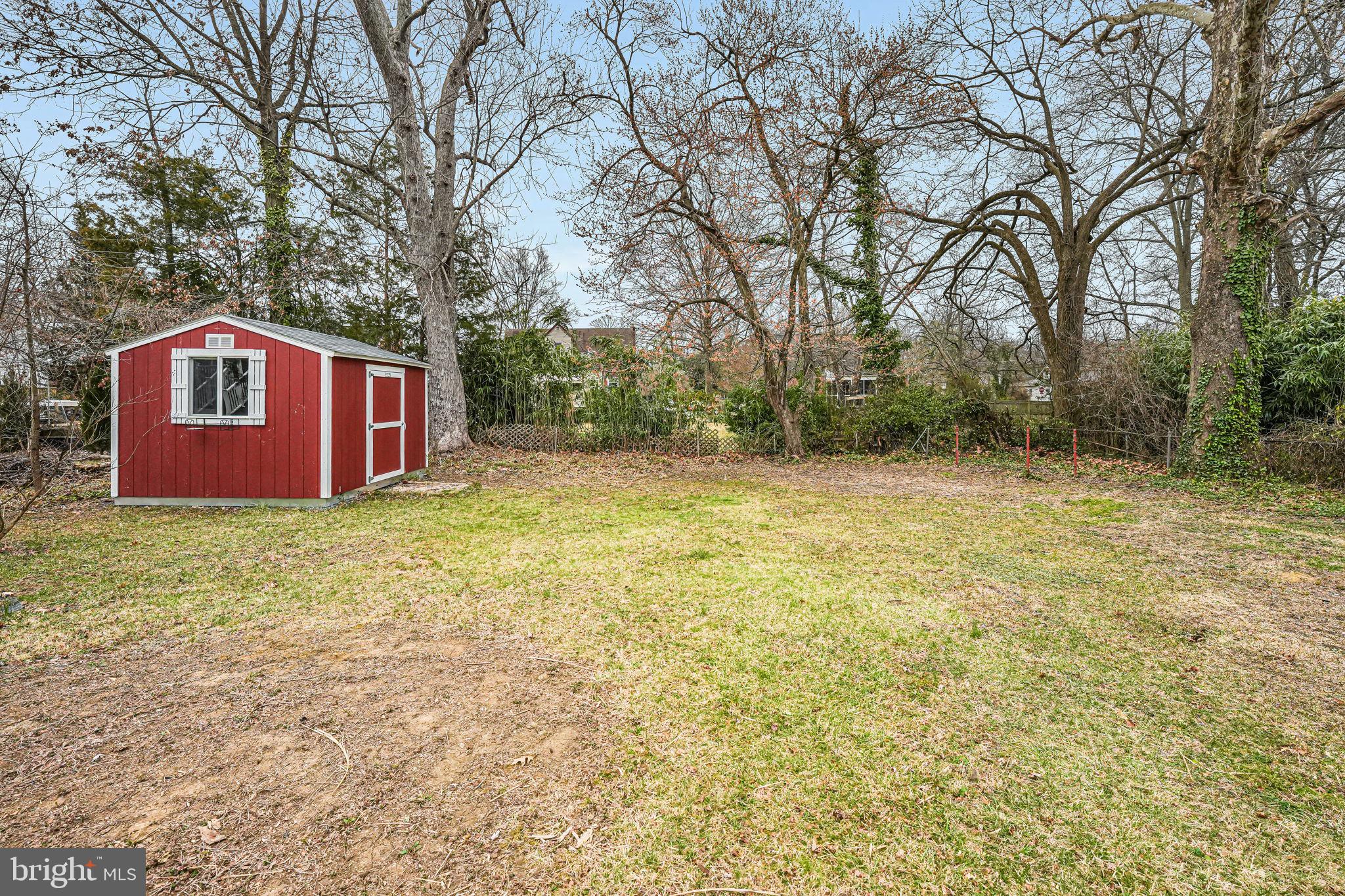 2957 STRATHMEADE STREET