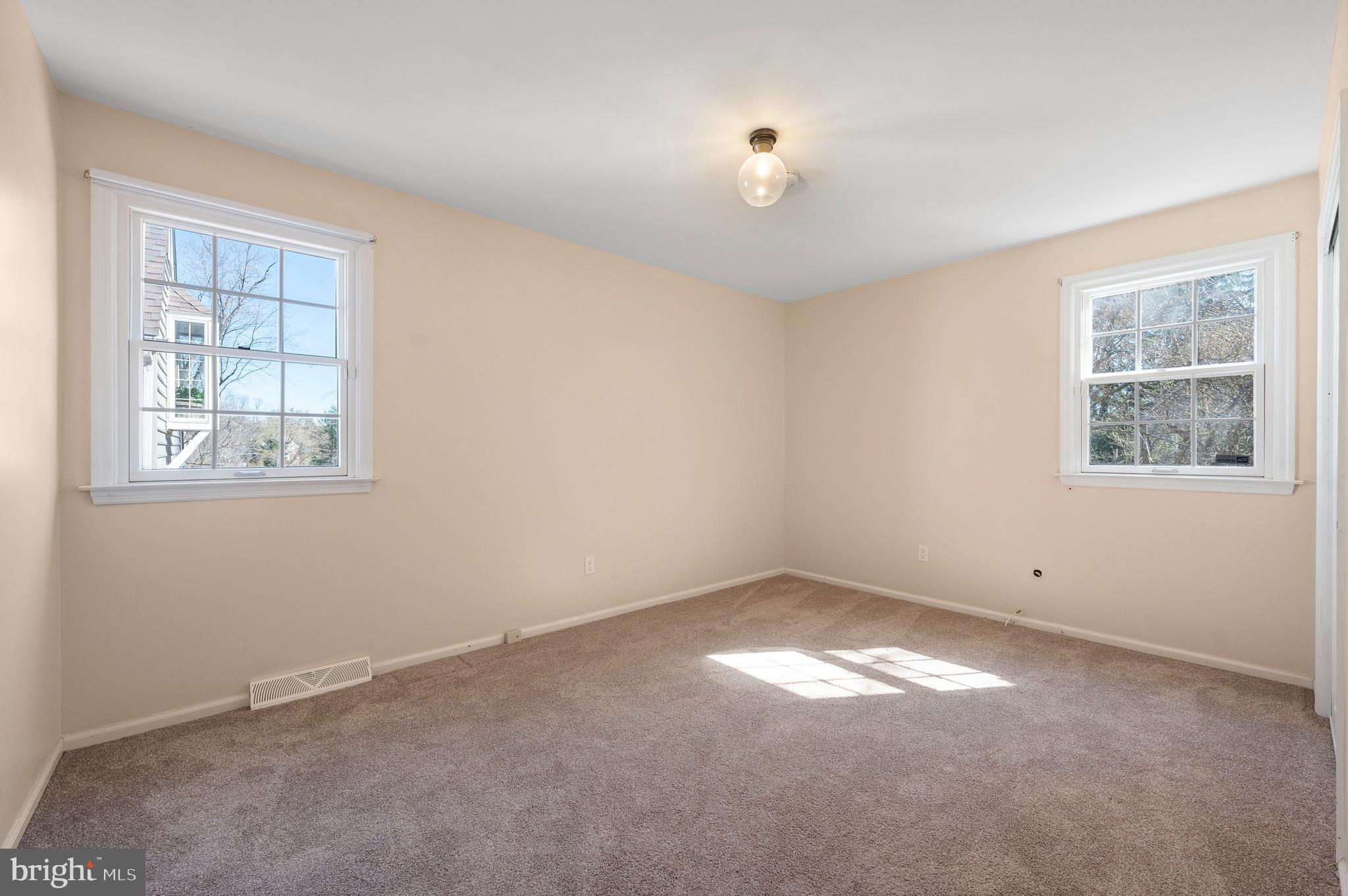 GREENFLDS AT CONCORD - Residential