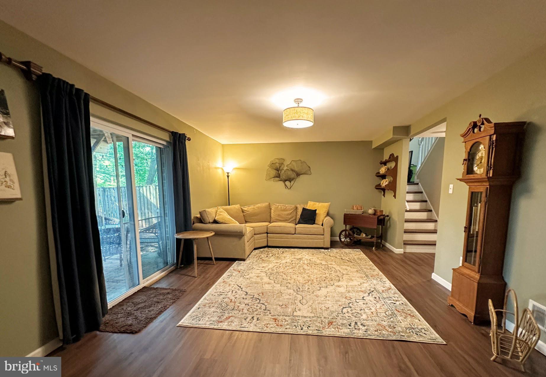 KINGS CONTRIVANCE - Residential