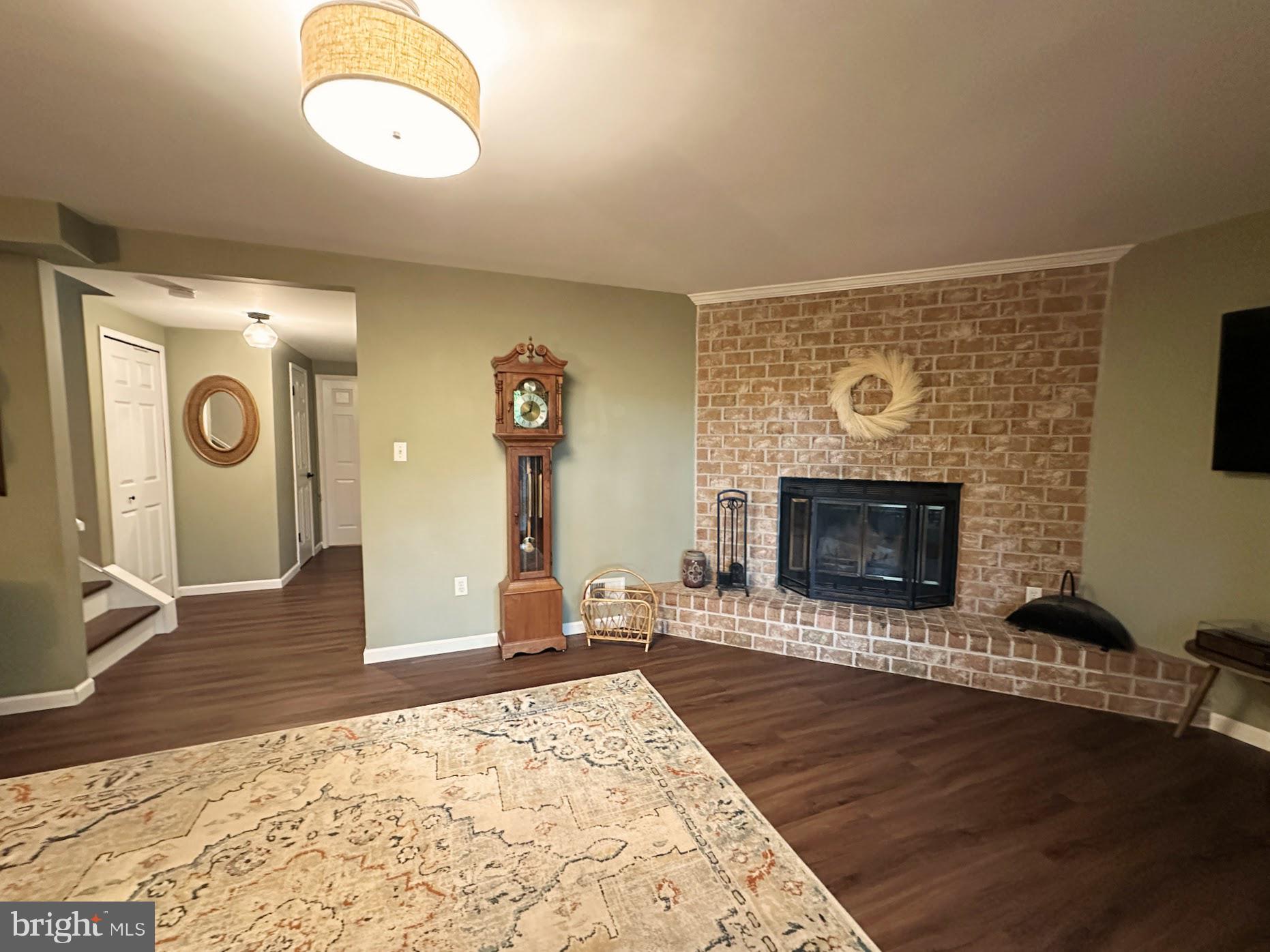 KINGS CONTRIVANCE - Residential