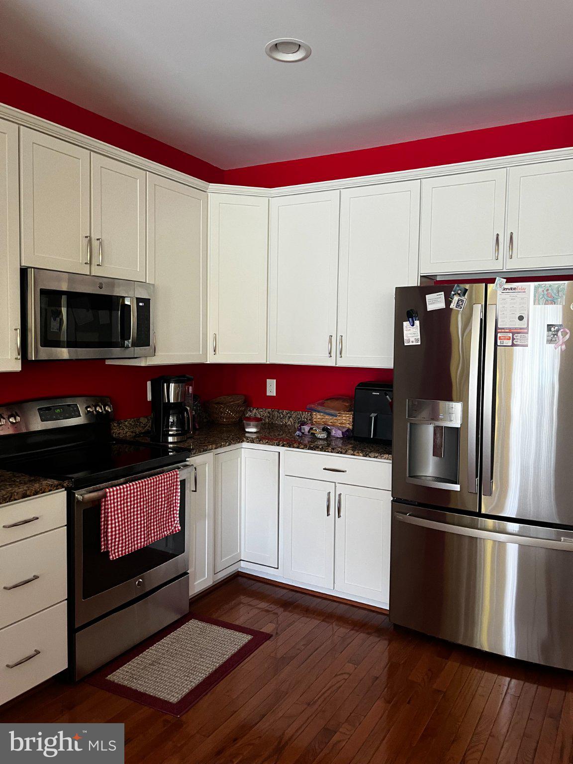 16511 GREENSPRING AVENUE