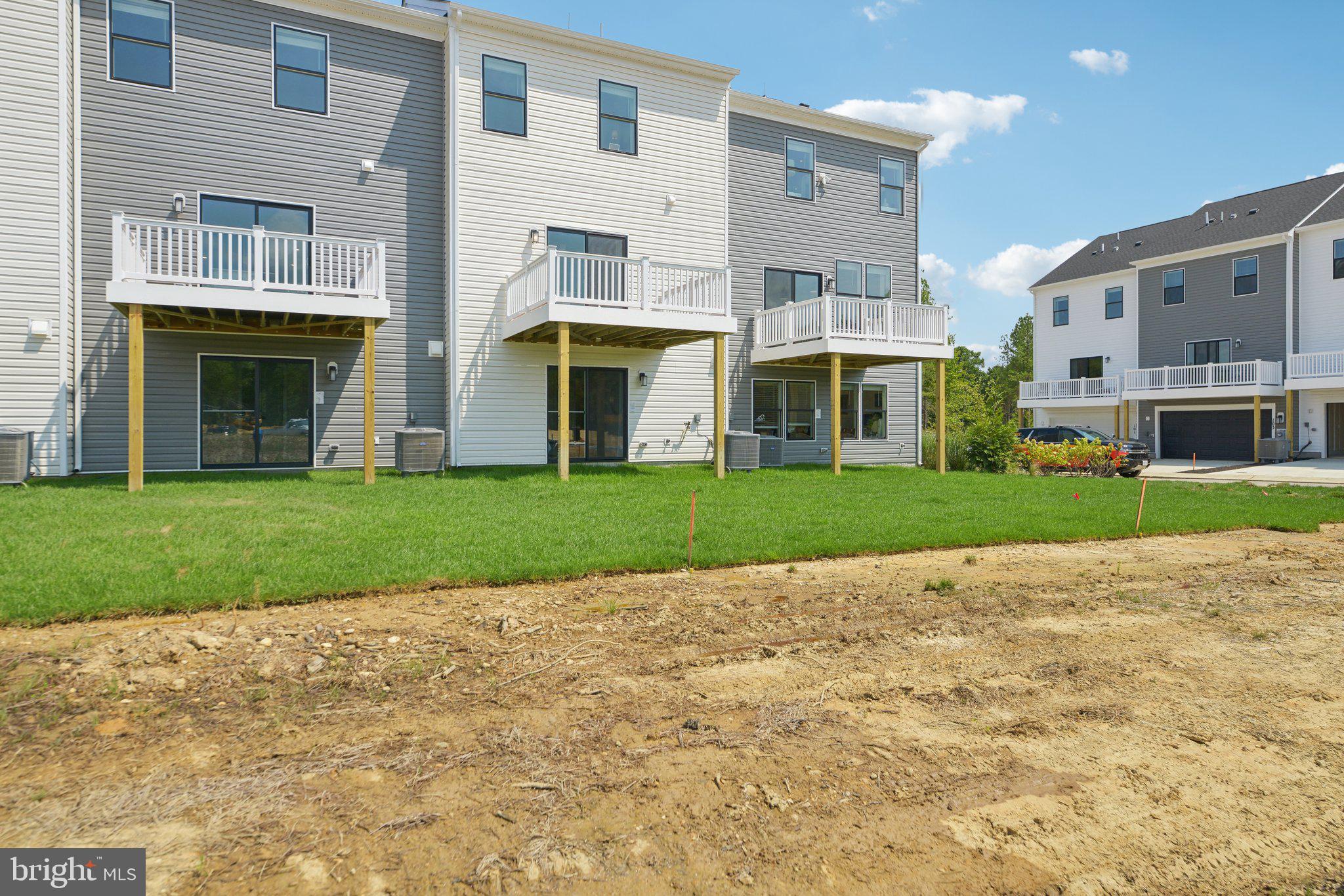 PINEGROVE - Residential