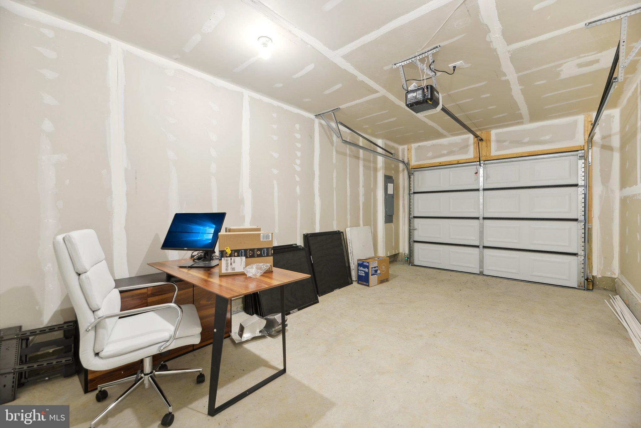 PINEGROVE - Residential