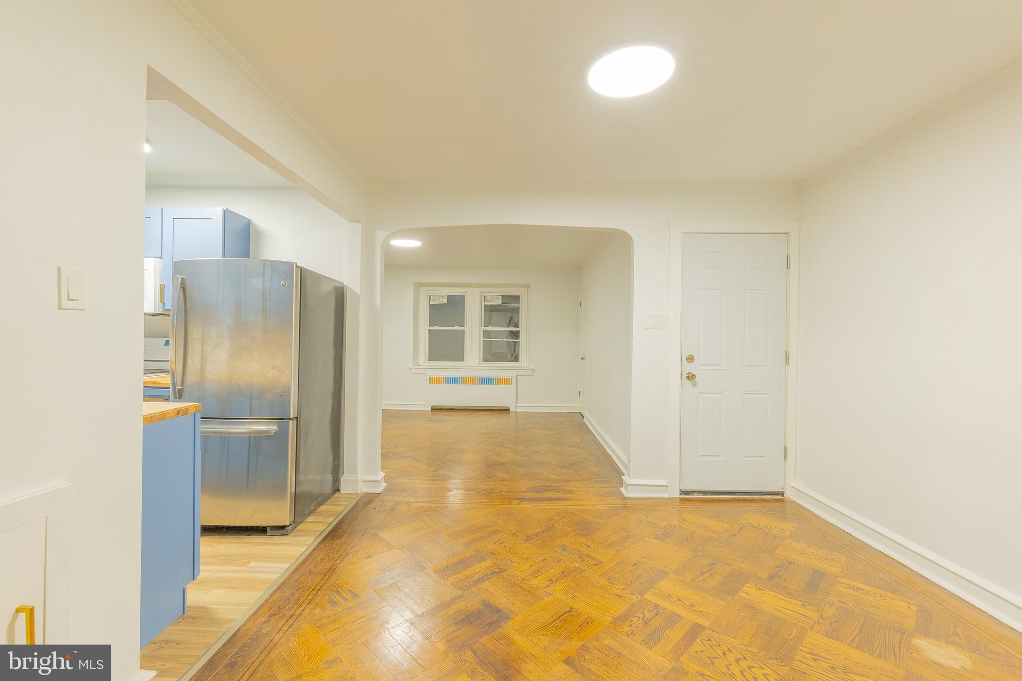 EAST OAK LANE - Residential