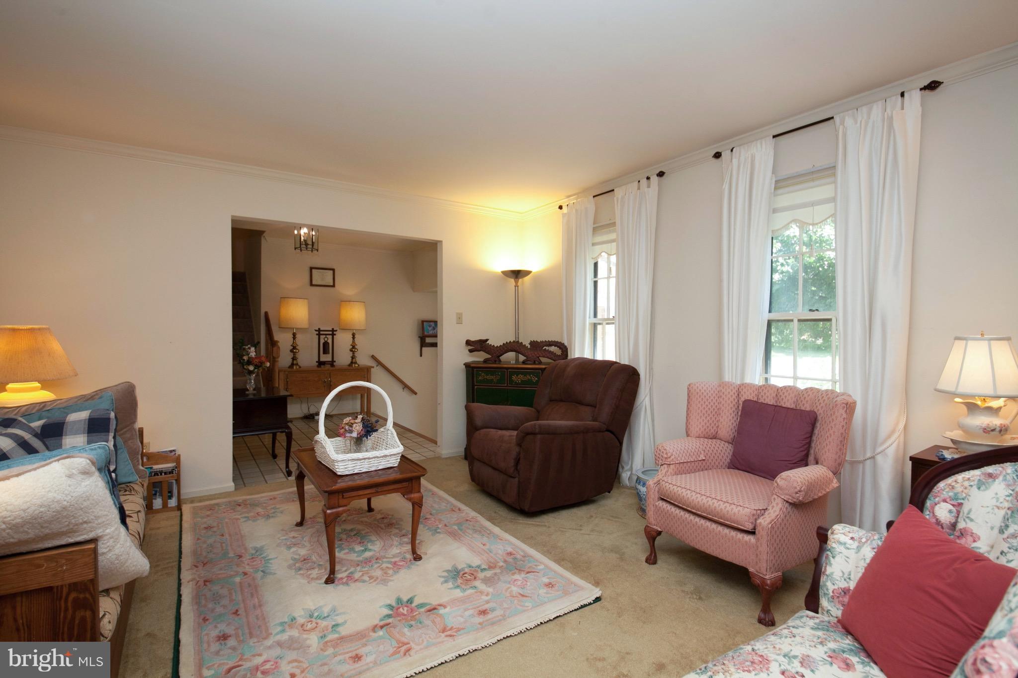 FOX MILL ESTATES - Residential