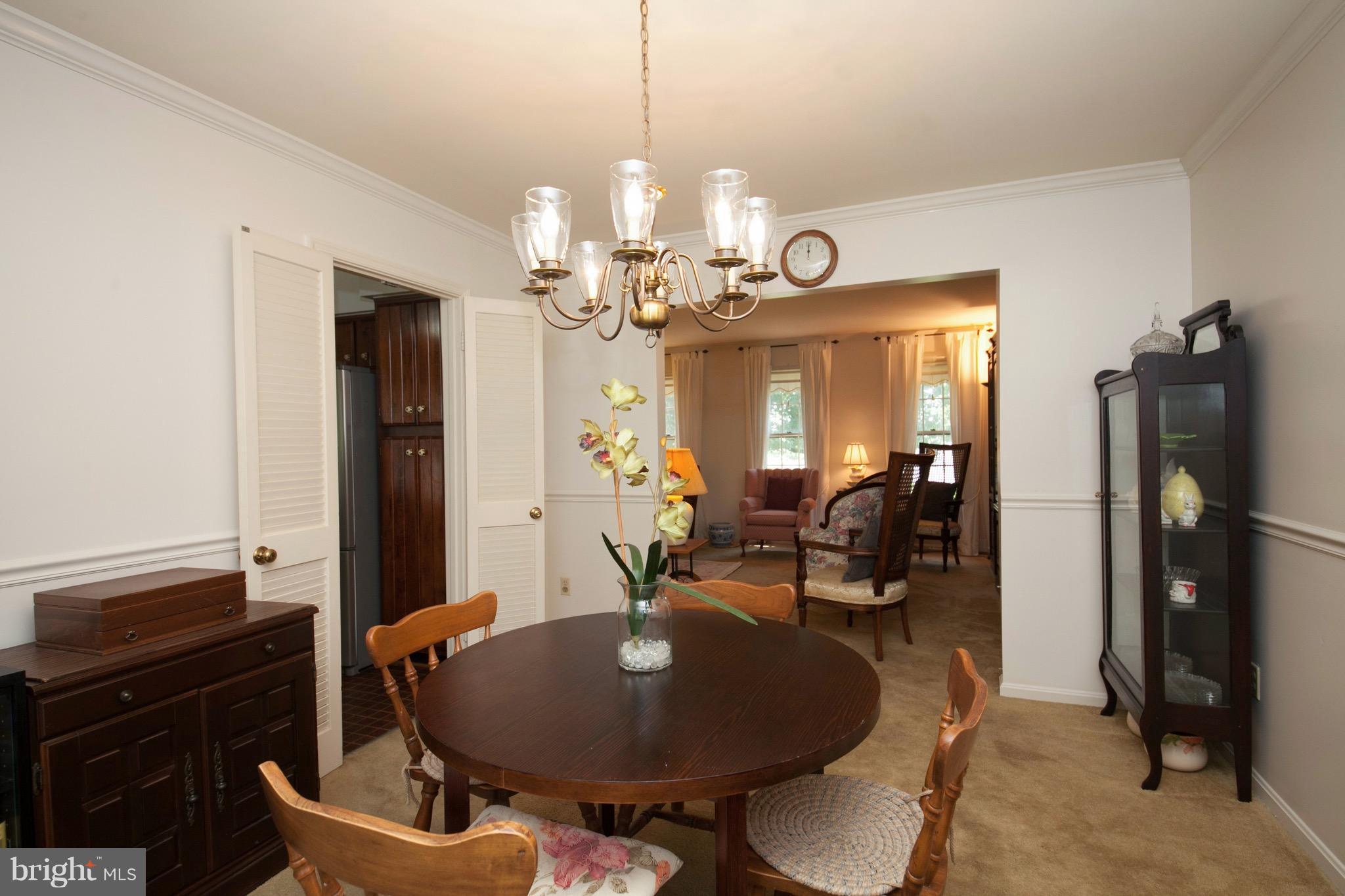 FOX MILL ESTATES - Residential