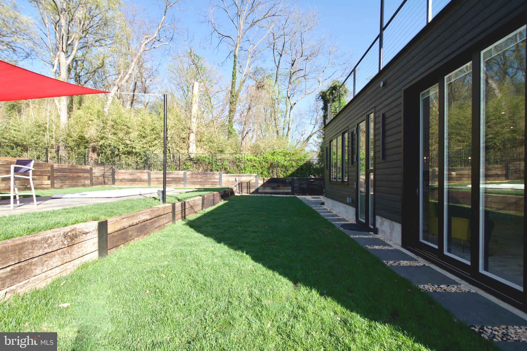 PIMMIT HILLS - Residential