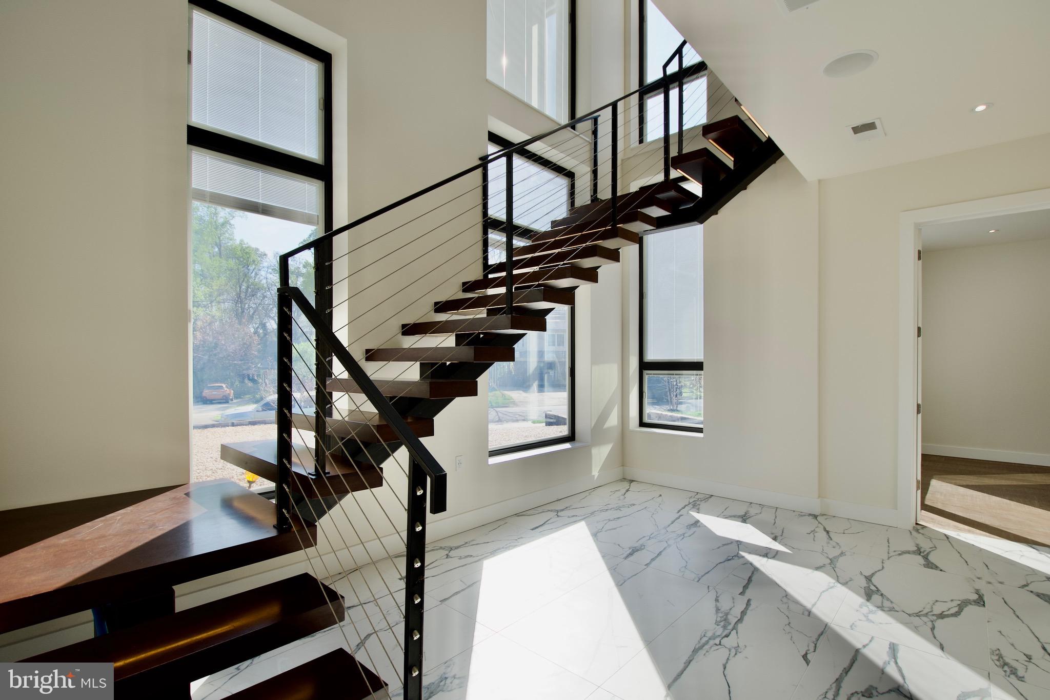 PIMMIT HILLS - Residential