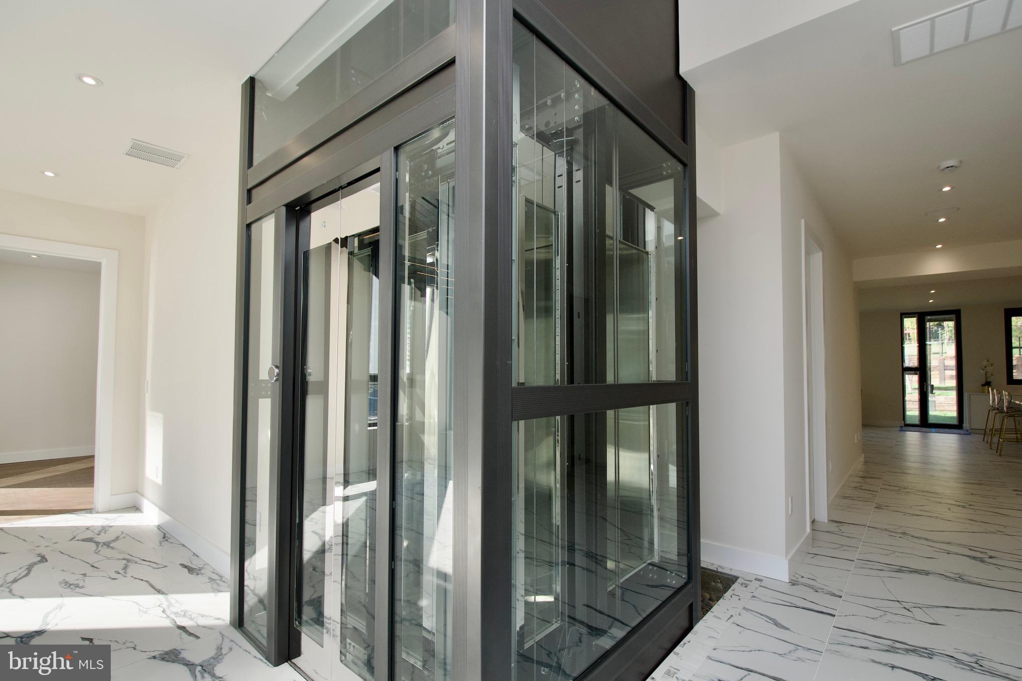 PIMMIT HILLS - Residential