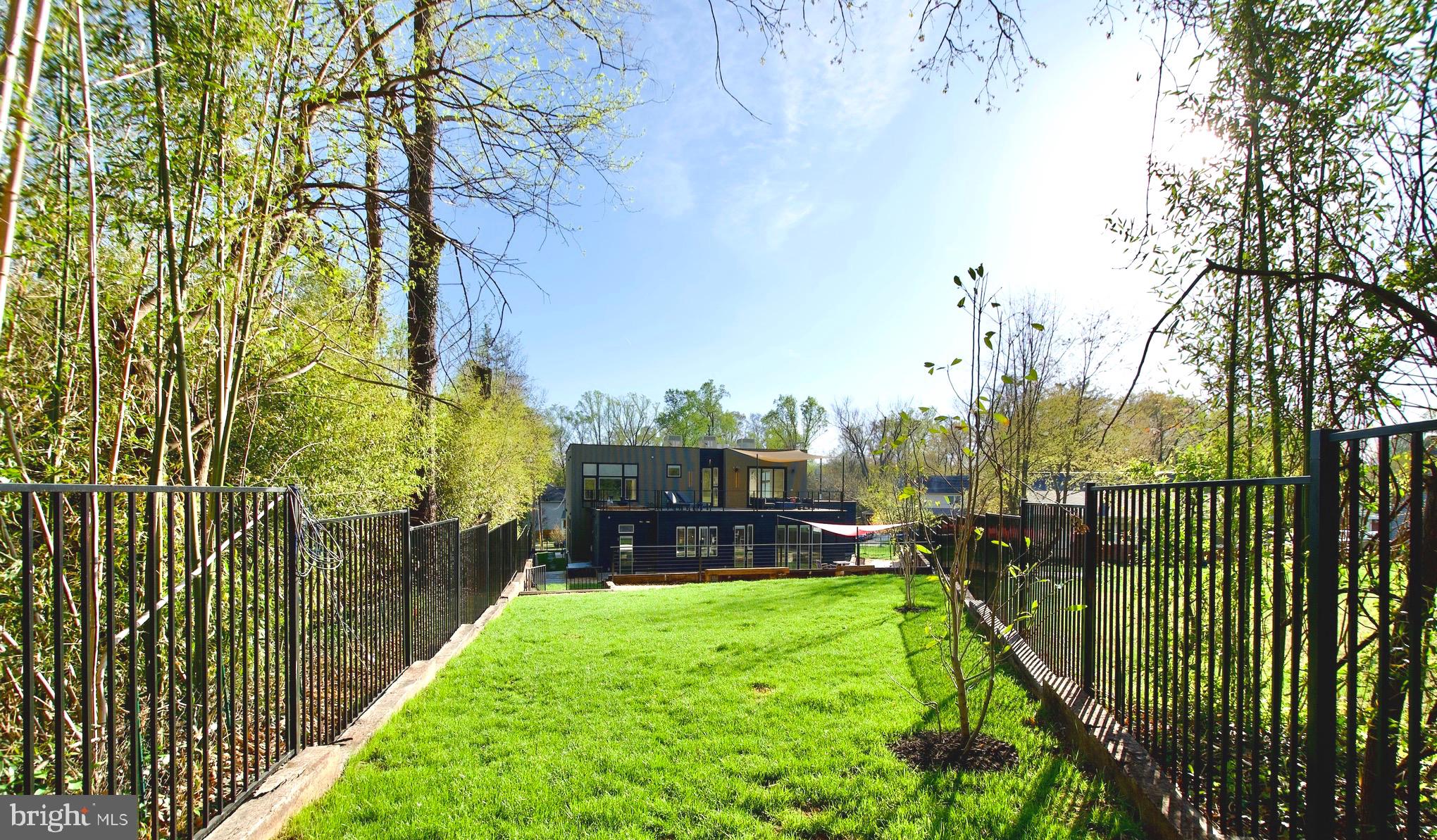 PIMMIT HILLS - Residential