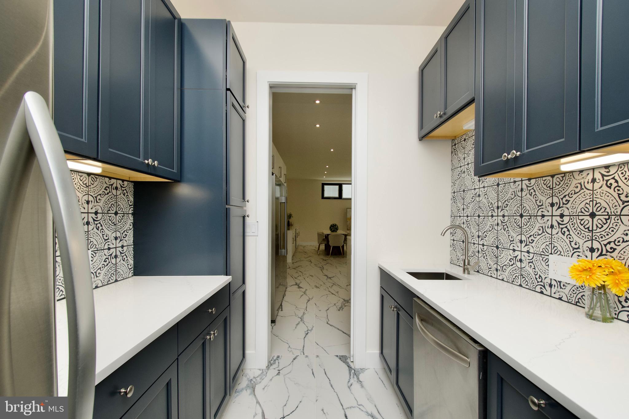 PIMMIT HILLS - Residential