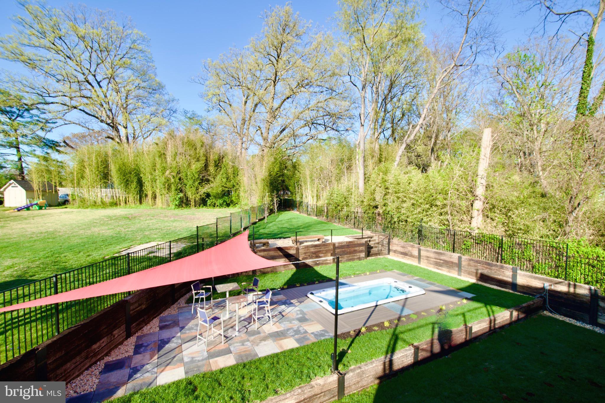 PIMMIT HILLS - Residential