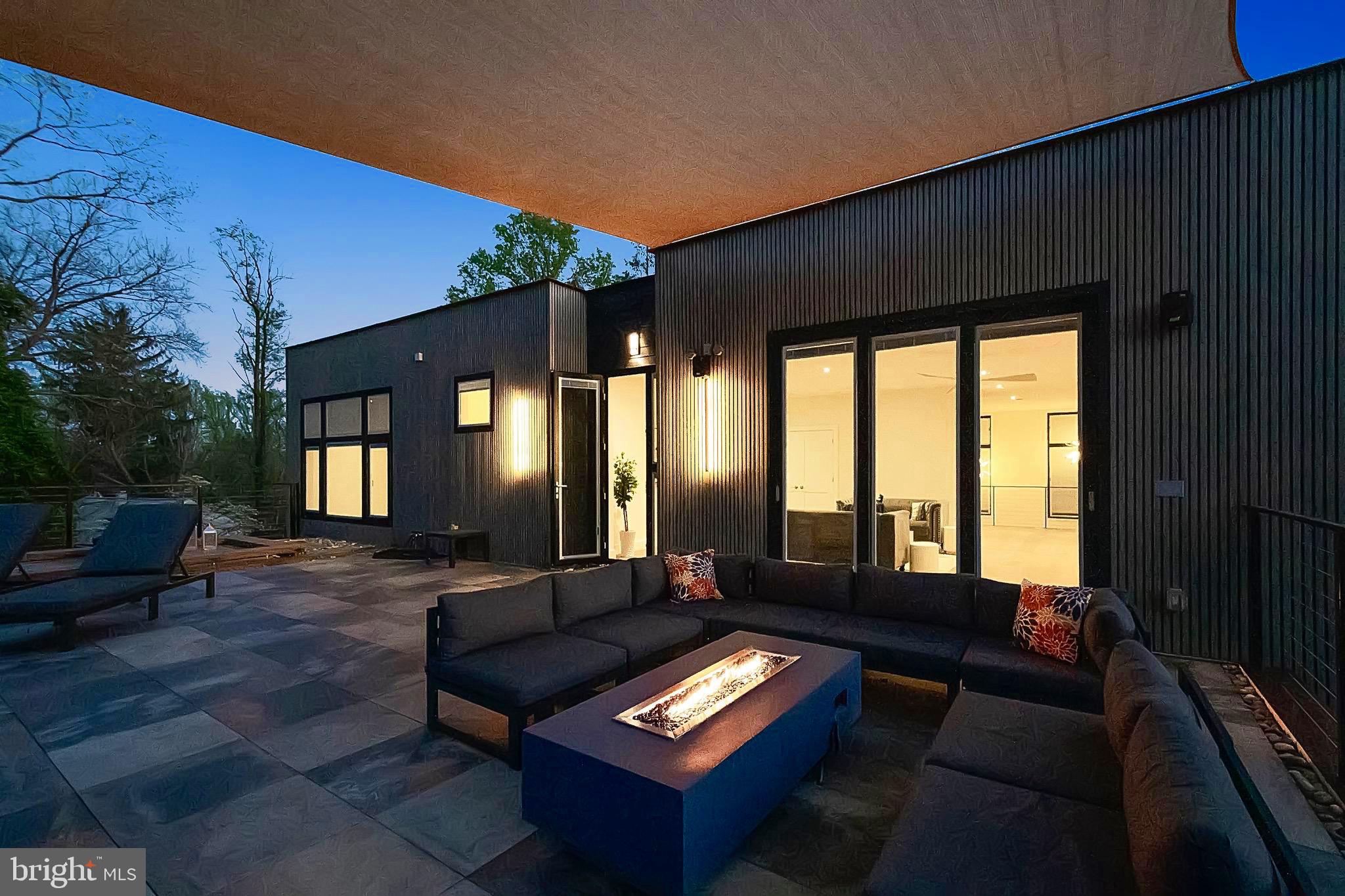 PIMMIT HILLS - Residential