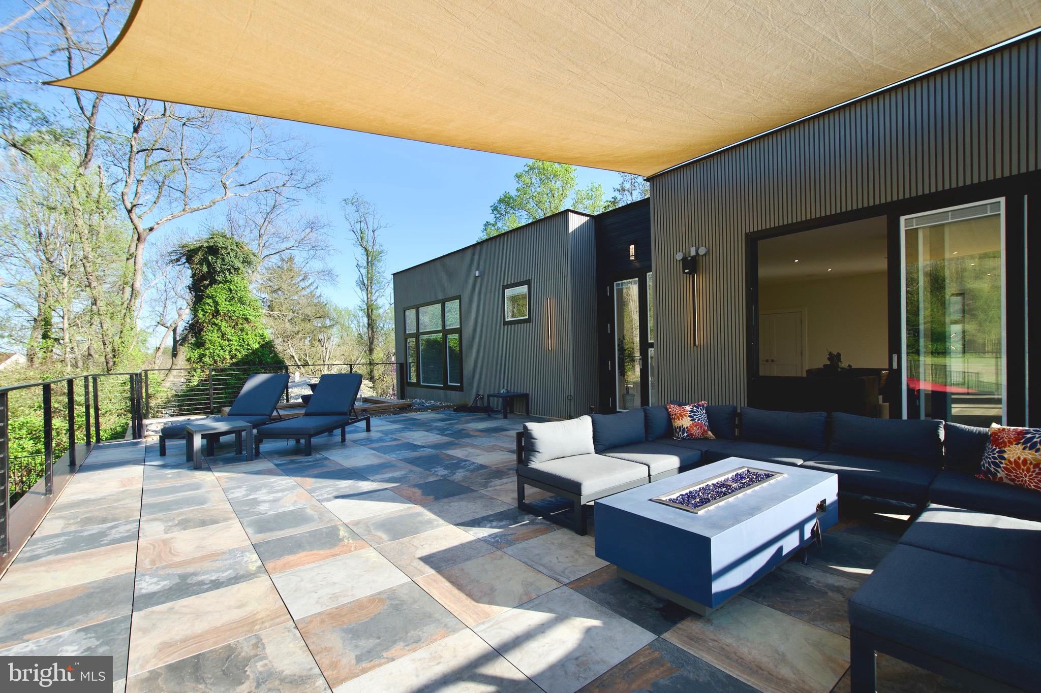 PIMMIT HILLS - Residential