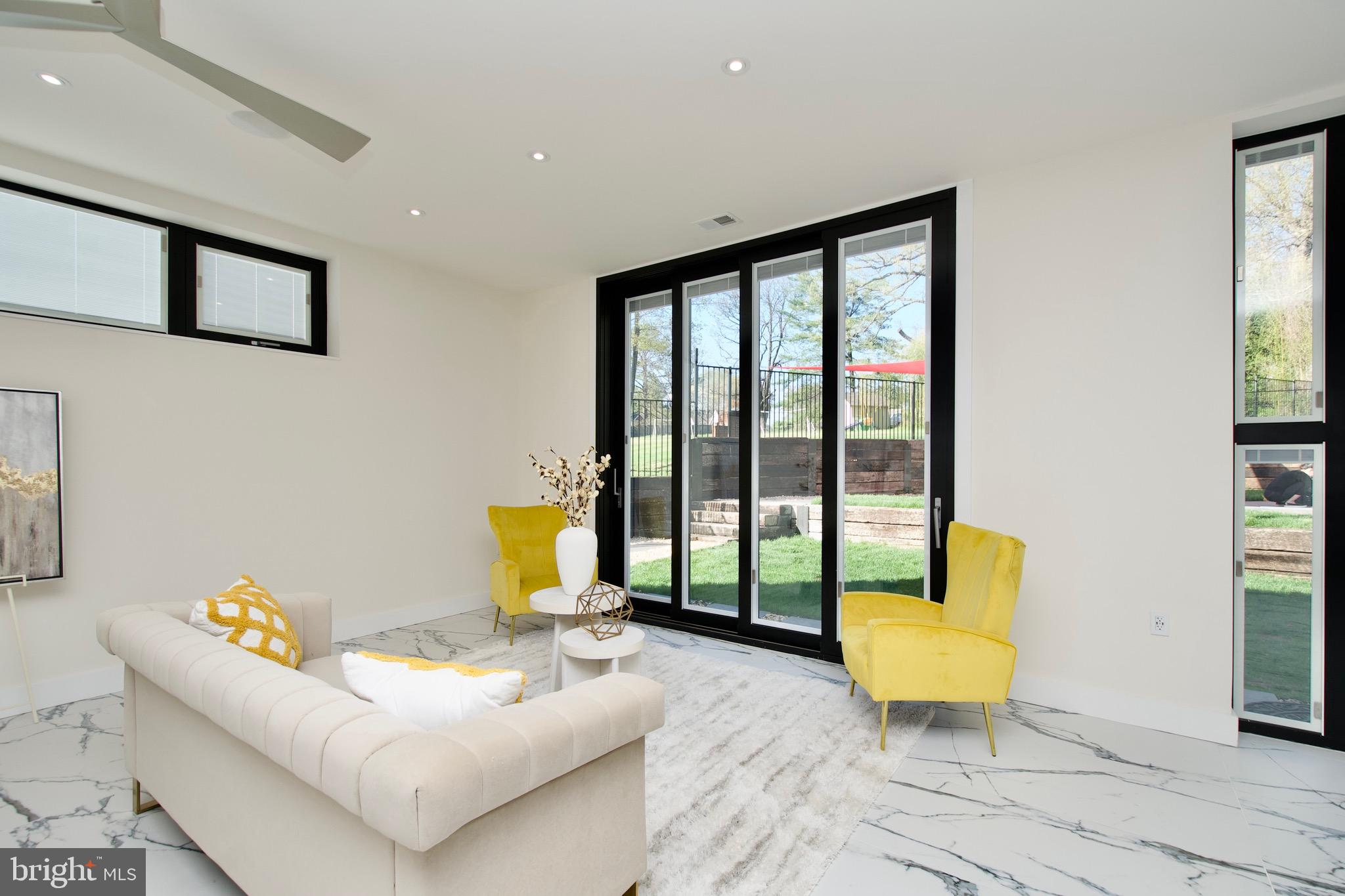 PIMMIT HILLS - Residential