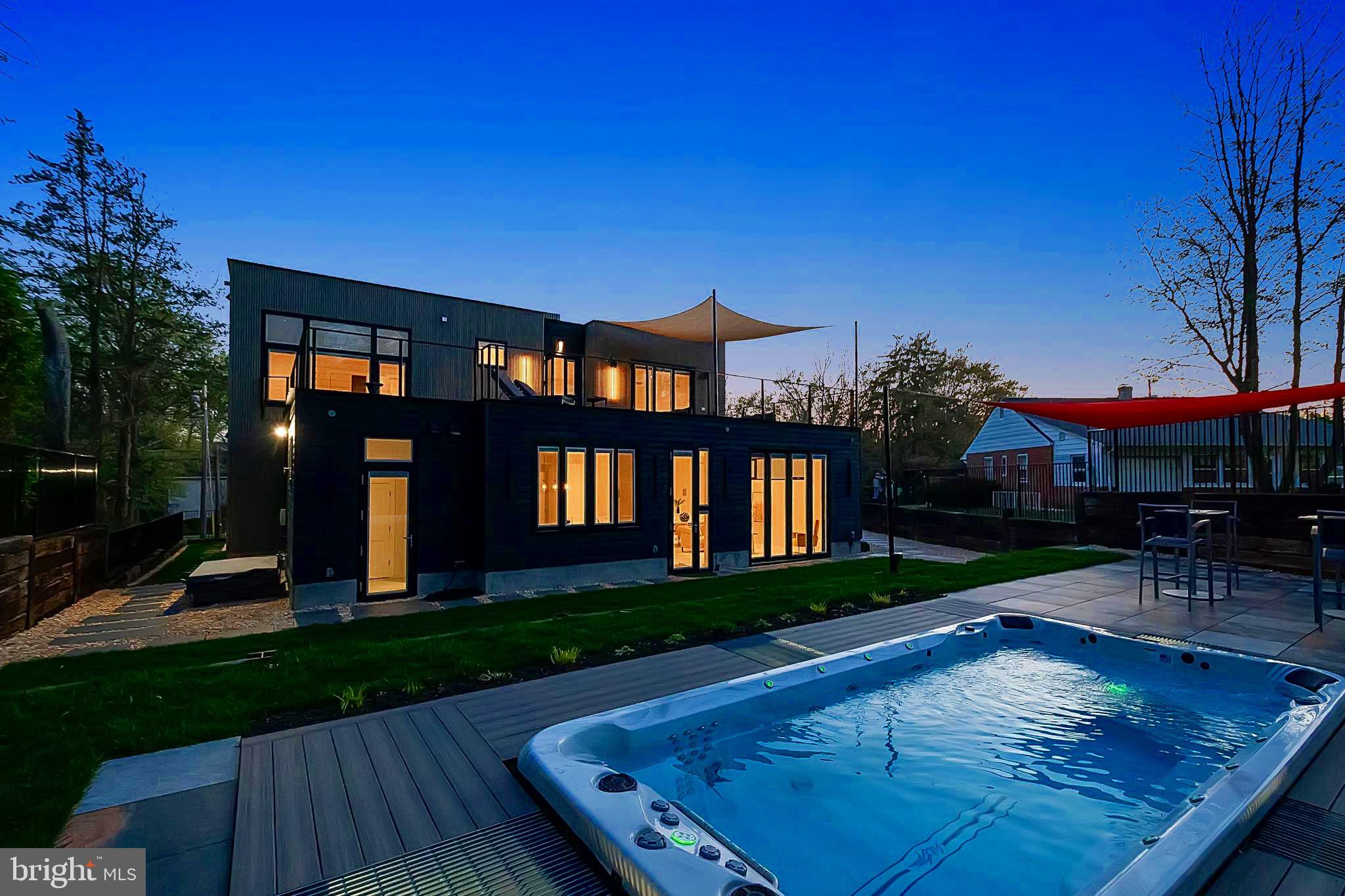 PIMMIT HILLS - Residential