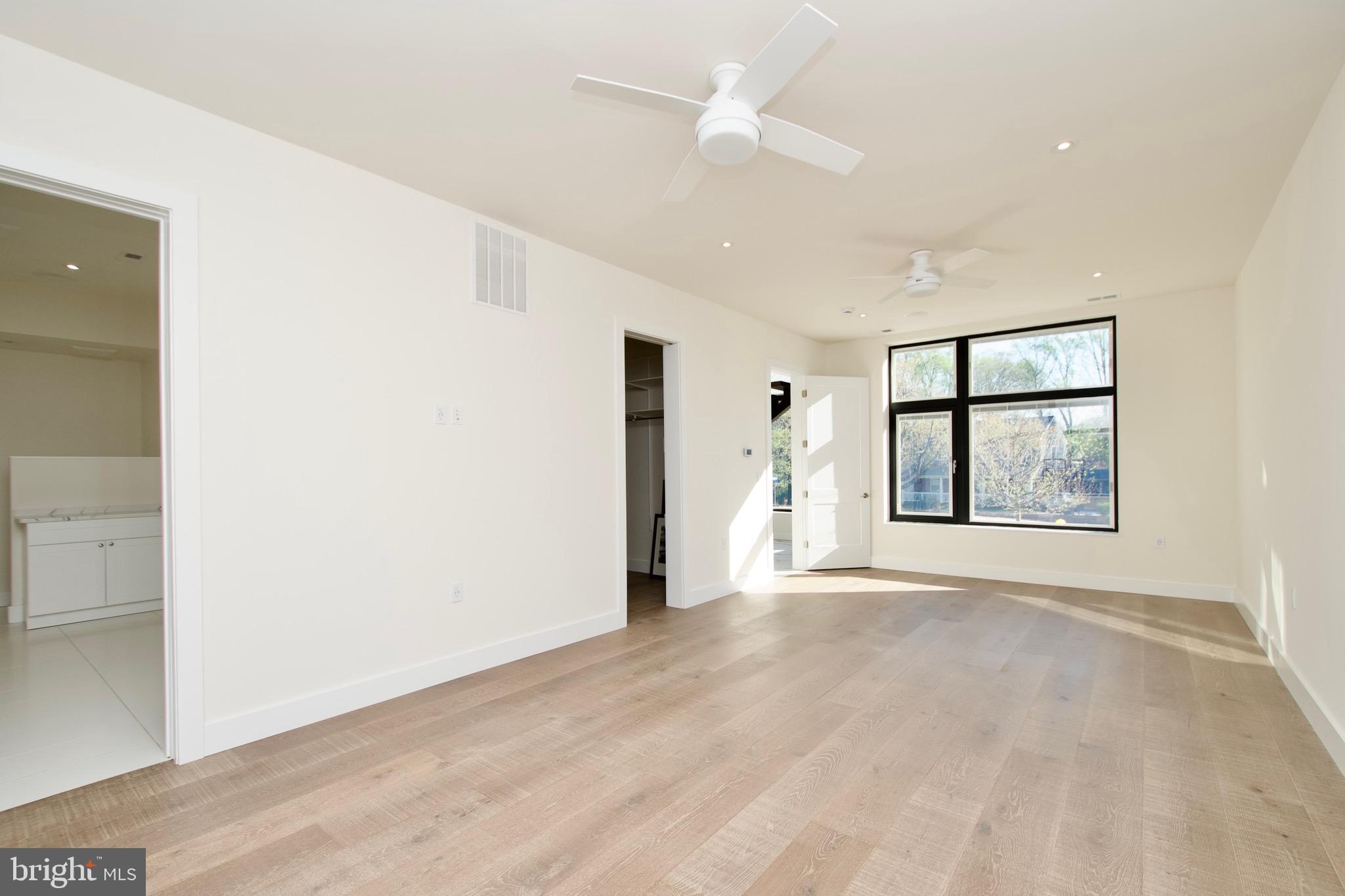 PIMMIT HILLS - Residential