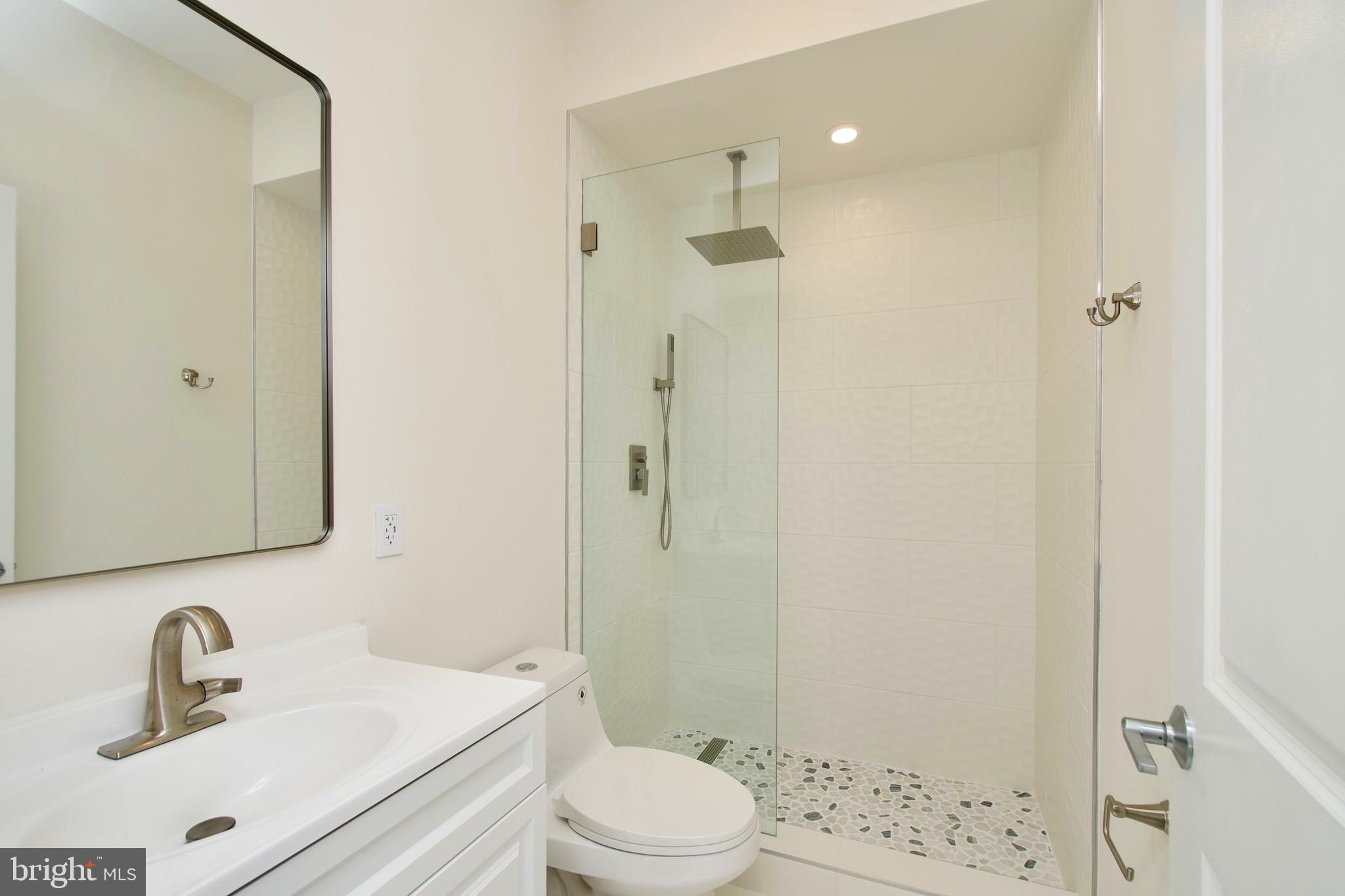 PIMMIT HILLS - Residential