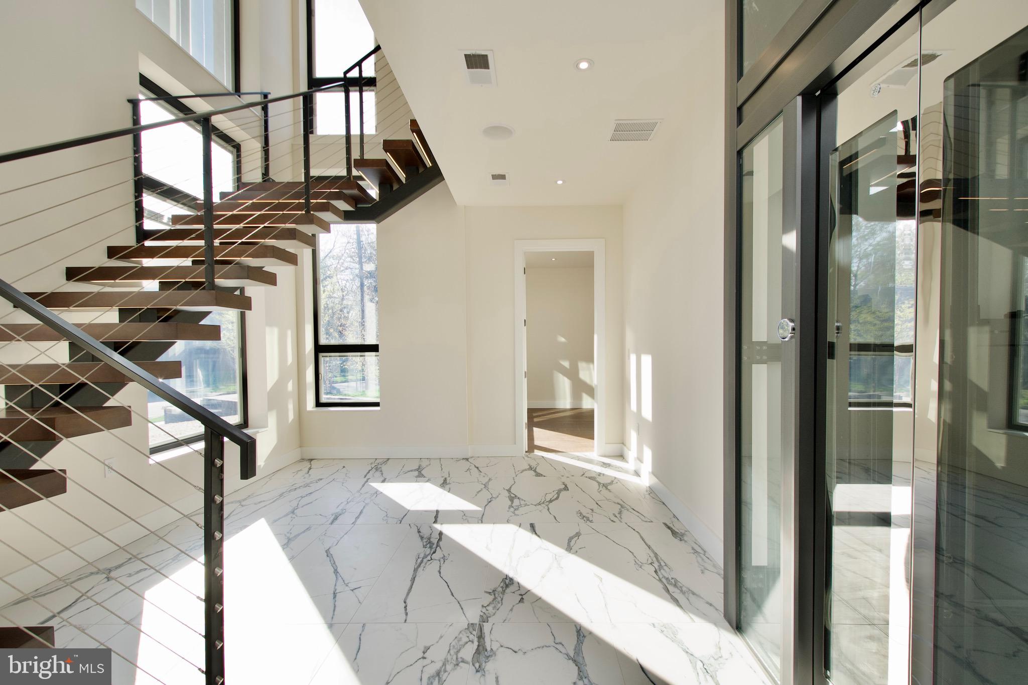 PIMMIT HILLS - Residential