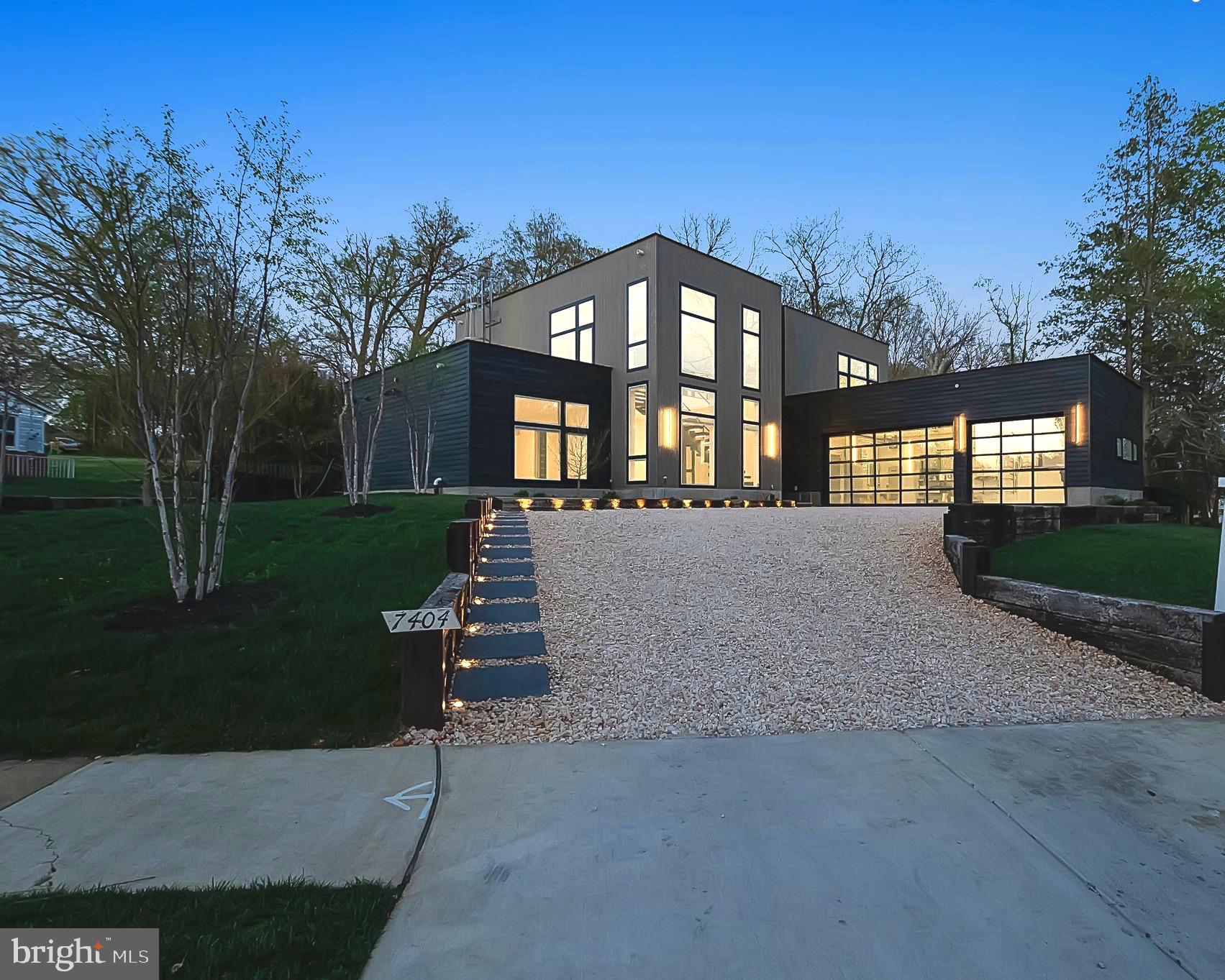 PIMMIT HILLS - Residential