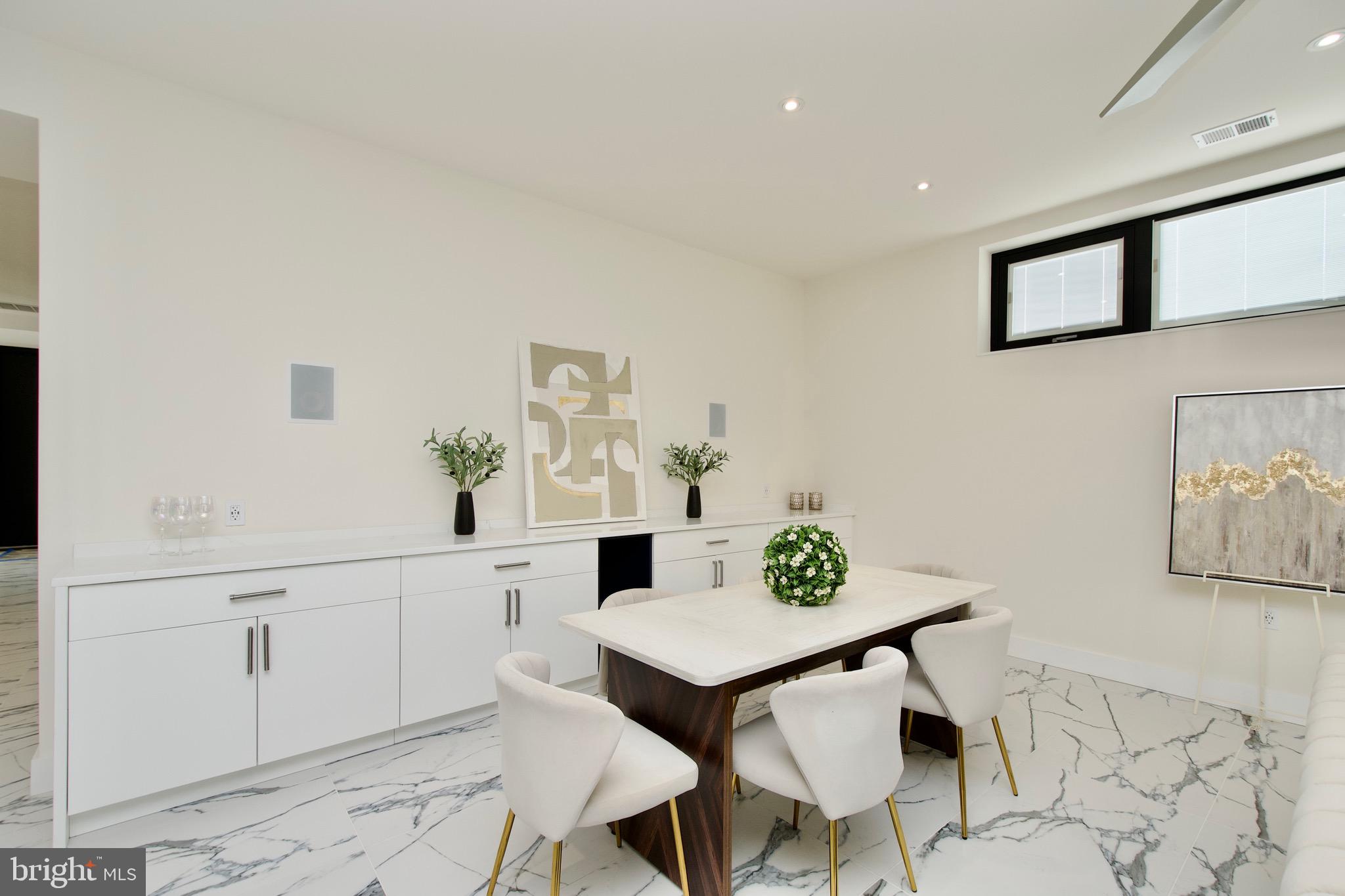 PIMMIT HILLS - Residential